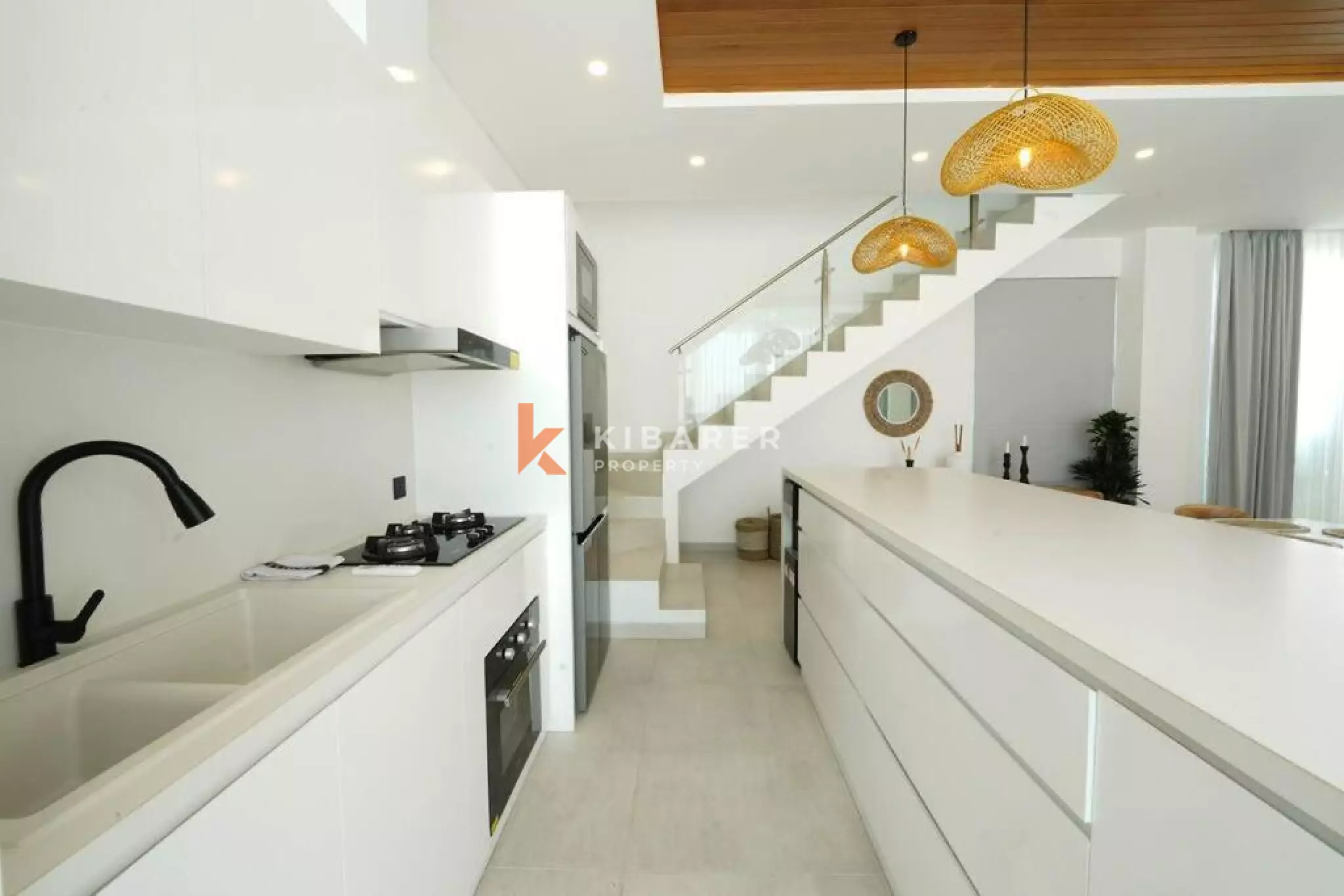 Exquisite Lux Four Bedroom Villa in Echo Beach — image 6