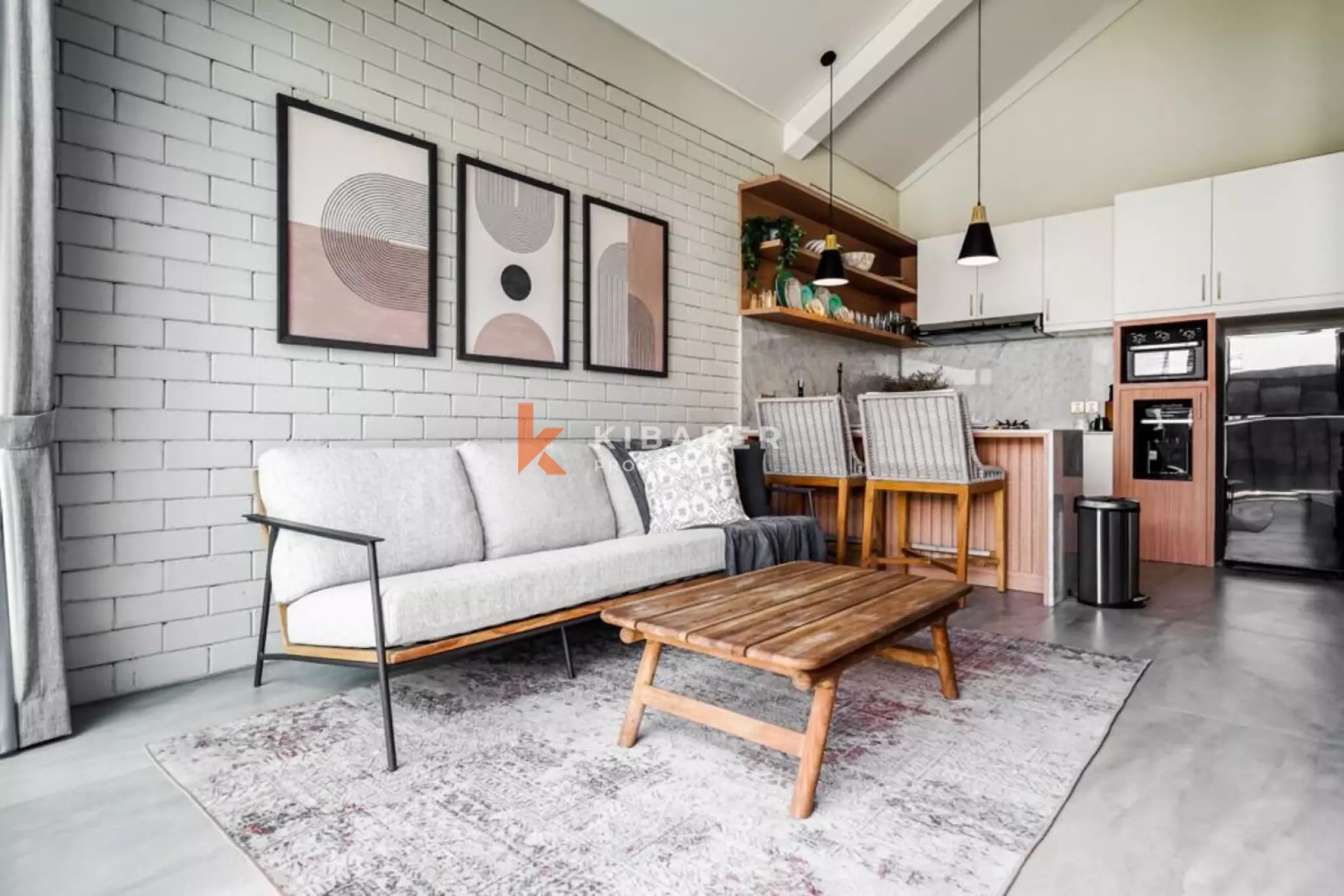 One Bedroom Villa with an Open-Plan Living Area in Pererenan — image 5