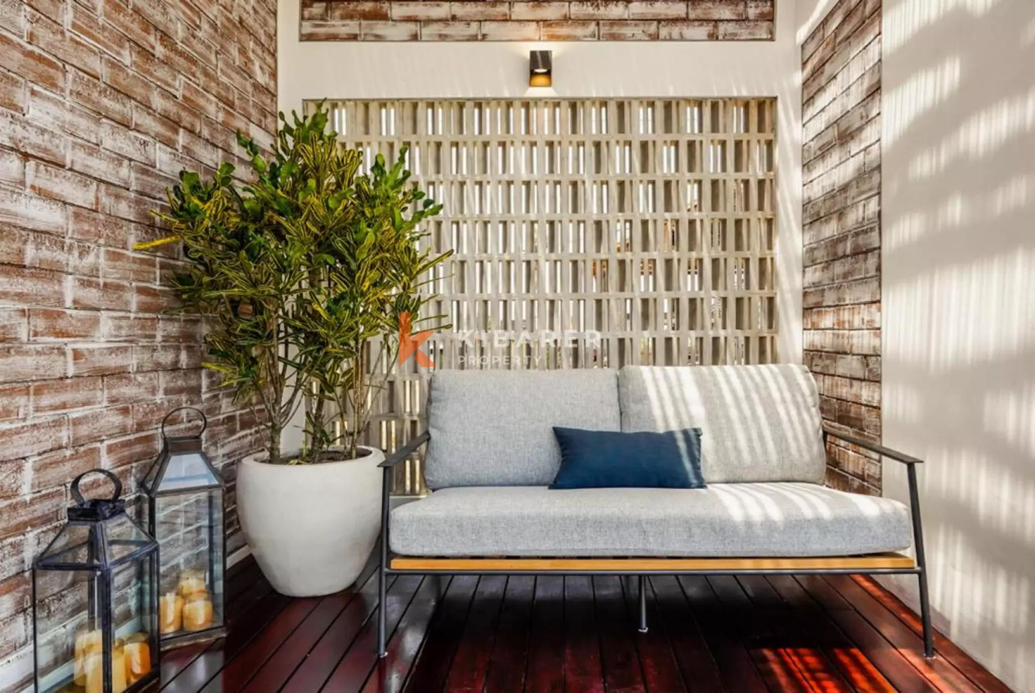 One Bedroom Villa with an Open-Plan Living Area in Pererenan — image 11