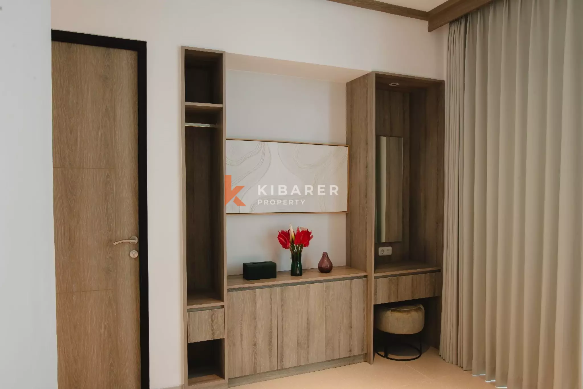 Green Three Bedroom Villa in Tumbakbayuh — image 14