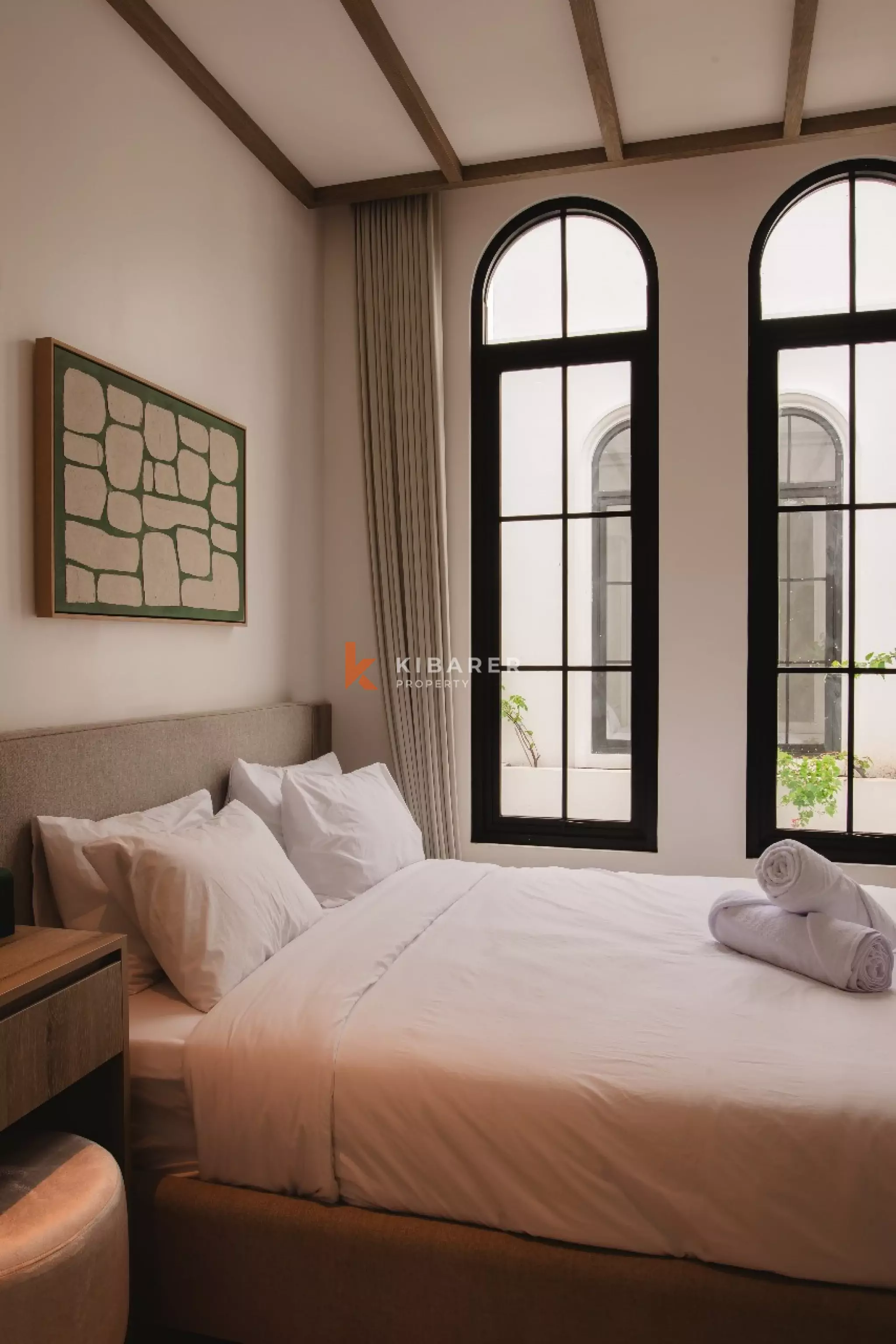 Green Three Bedroom Villa in Tumbakbayuh — image 17