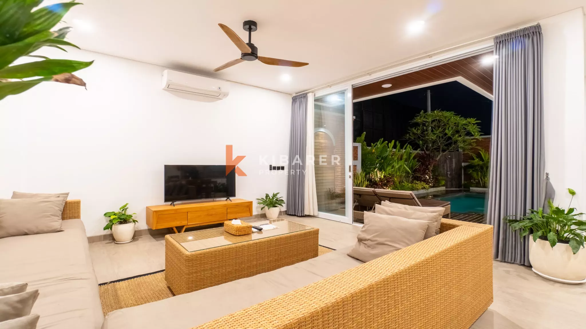 Stunning Two Storey Three-Bedroom Enclosed LivingTropical Villa in Canggu — image 9