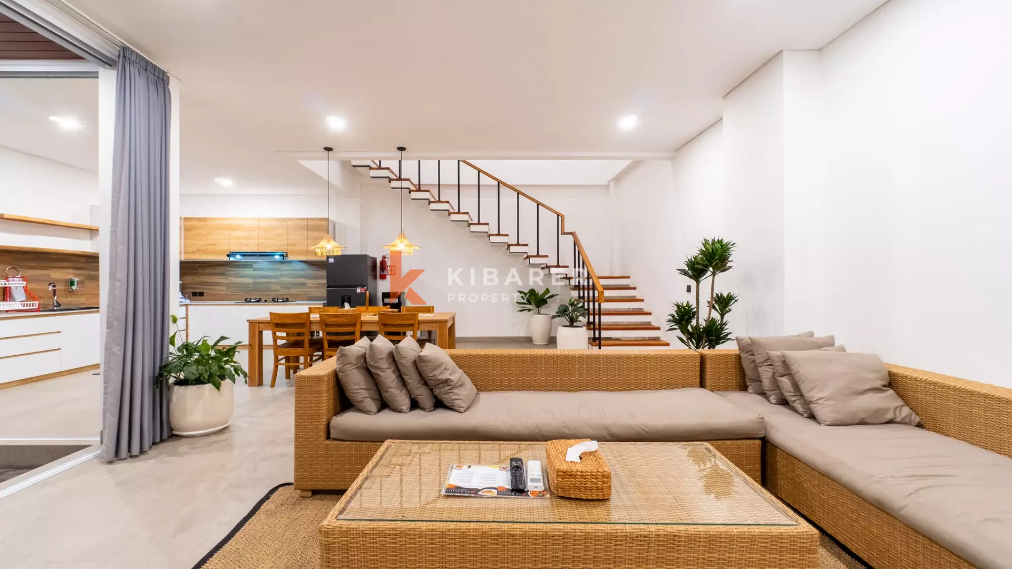 Stunning Two Storey Three-Bedroom Enclosed LivingTropical Villa in Canggu — image 10