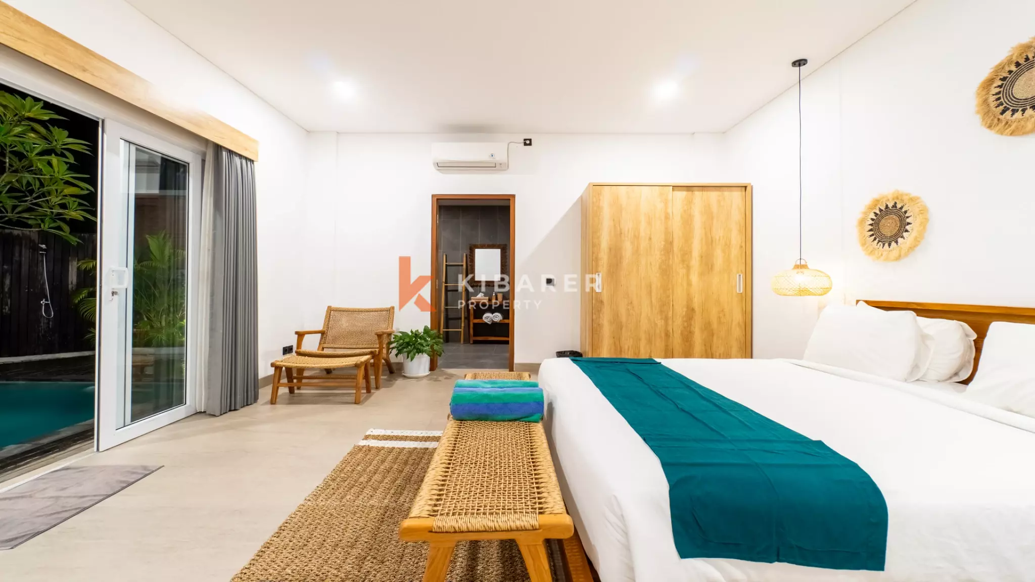 Stunning Two Storey Three-Bedroom Enclosed LivingTropical Villa in Canggu — image 17