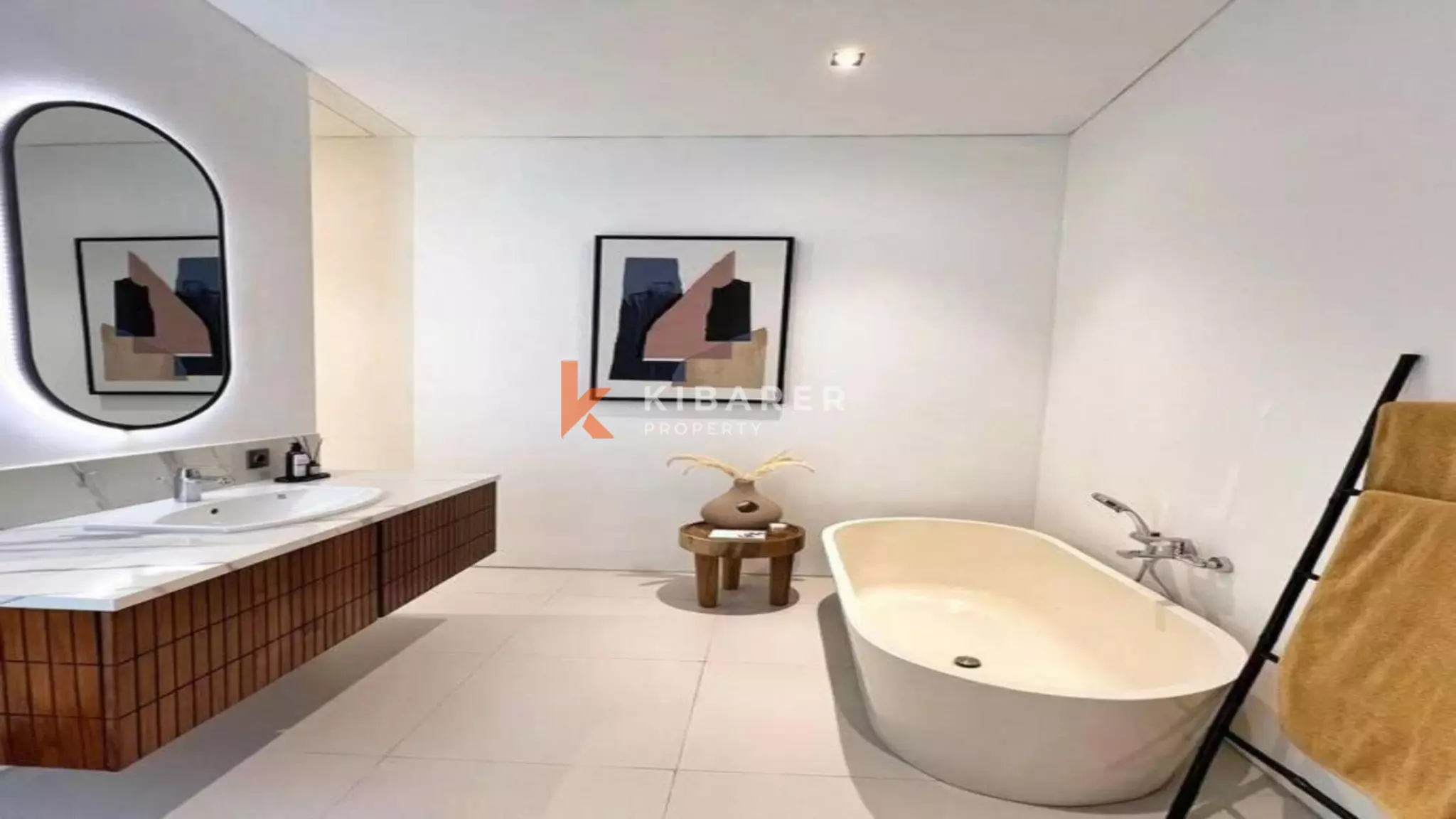 Gorgeous Three-Bedroom Villa in Pererenan — image 15