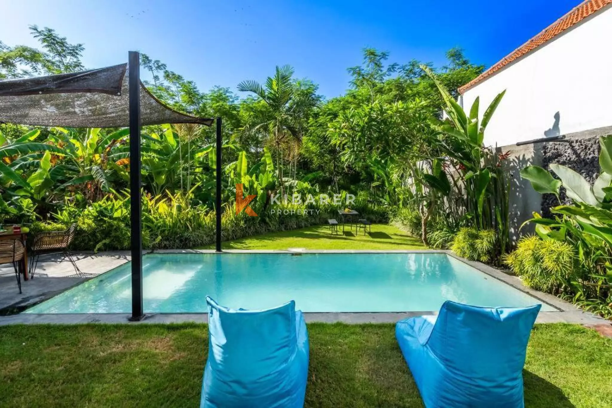 Three Bedroom Villa with Greenery View in Pererenan — image 4