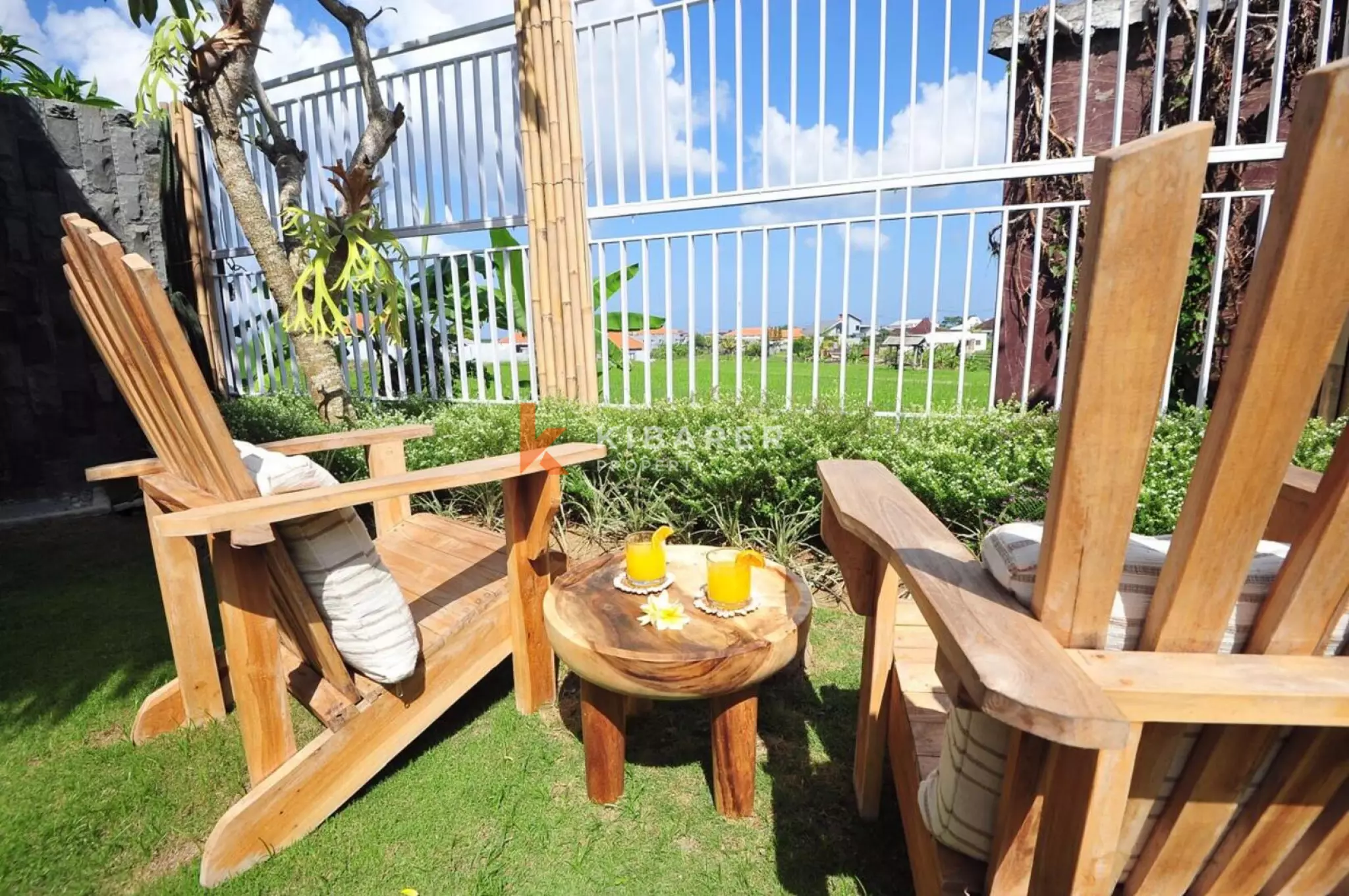 Two Bedroom Ensuite with Bright, Open Living Space in Padonan — image 13