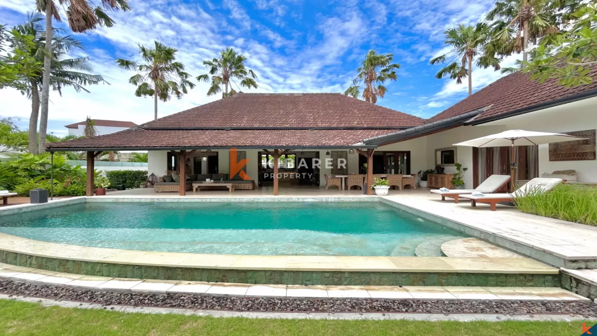 Tropical Bliss: Charming Three-Bedroom Enclosed Living Villa in Berawa
