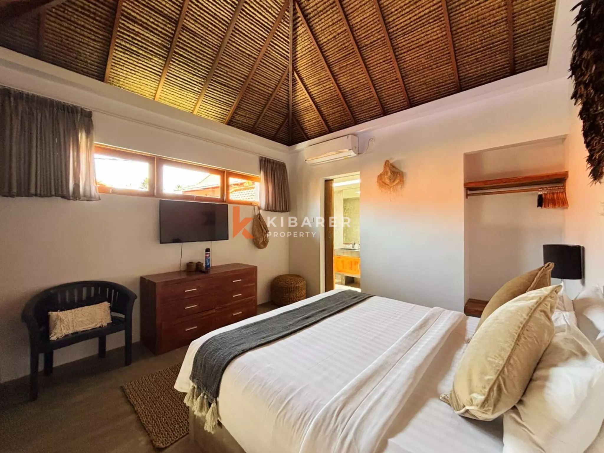 Charming Two Bedroom Industrial Villa situated in Canggu — image 15