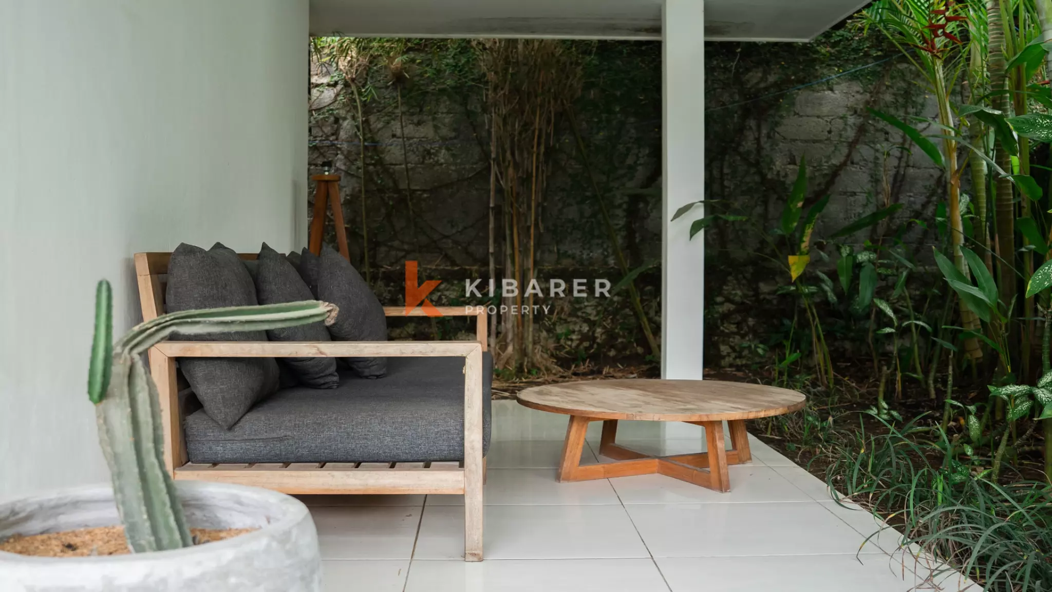 Stunning Three-Bedroom Tropical Villa with Open Living and Pool in Canggu — image 6