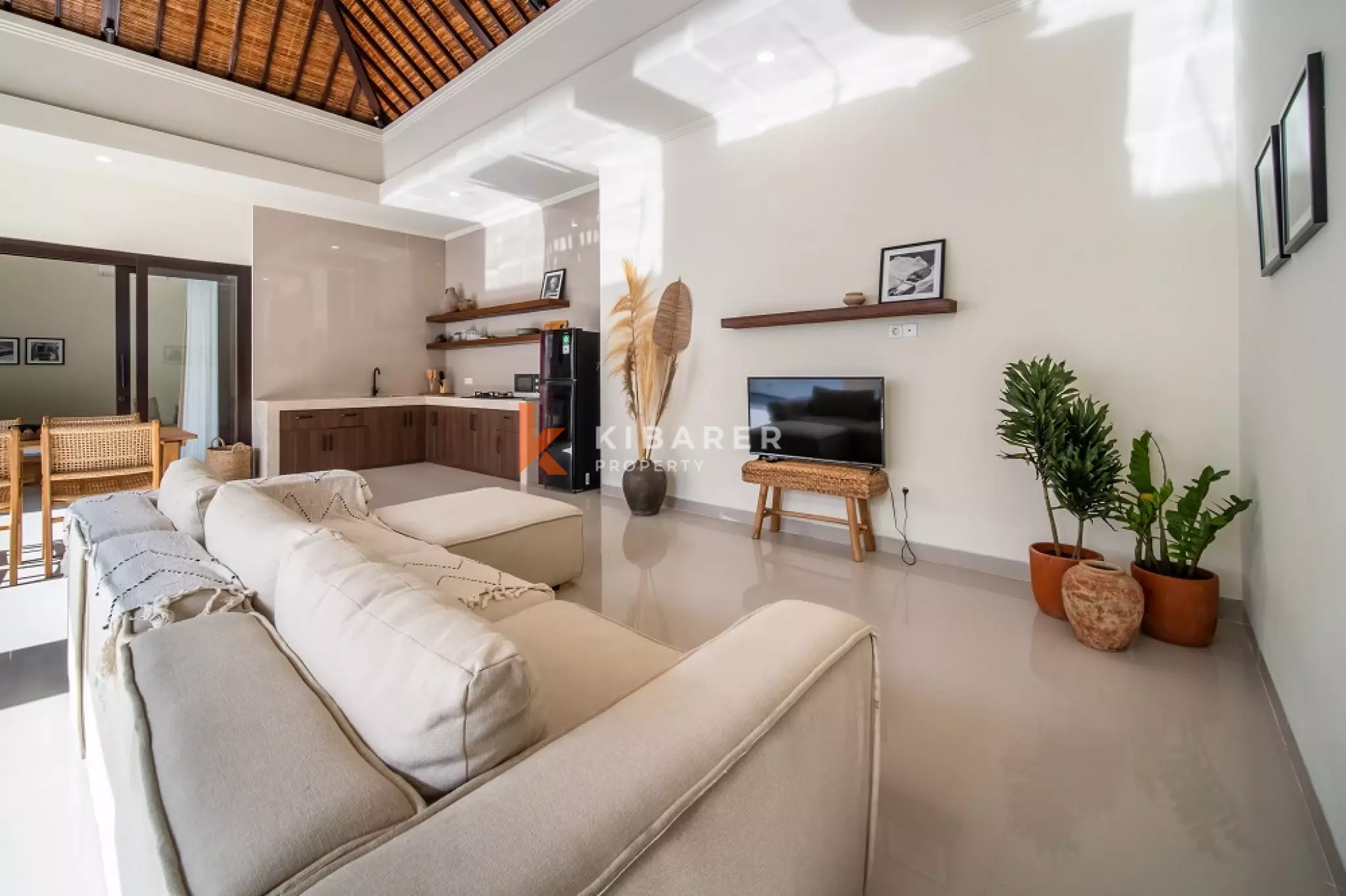 Charming Fully Furnished Two-Bedroom Open Living Villa with Private Pool in Umalas — image 6