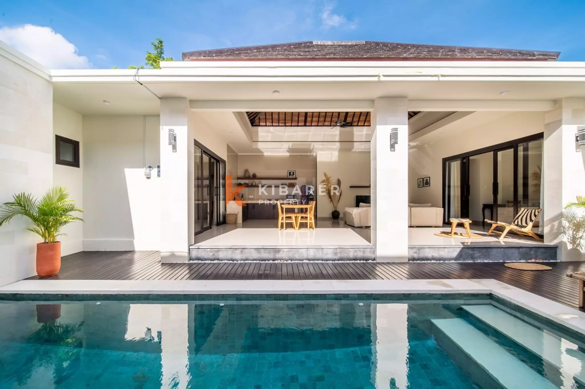 Charming Fully Furnished Two-Bedroom Open Living Villa with Private Pool in Umalas — image 2
