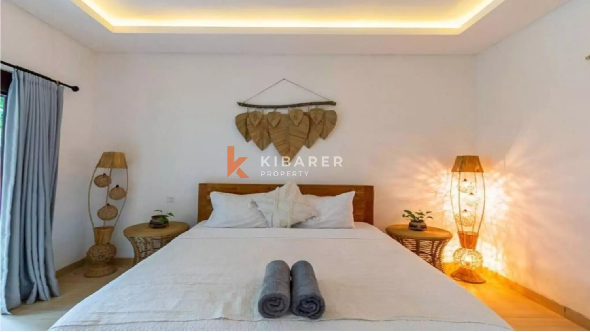 Beautiful Three-Bedroom Open Living Villa in Canggu — image 19