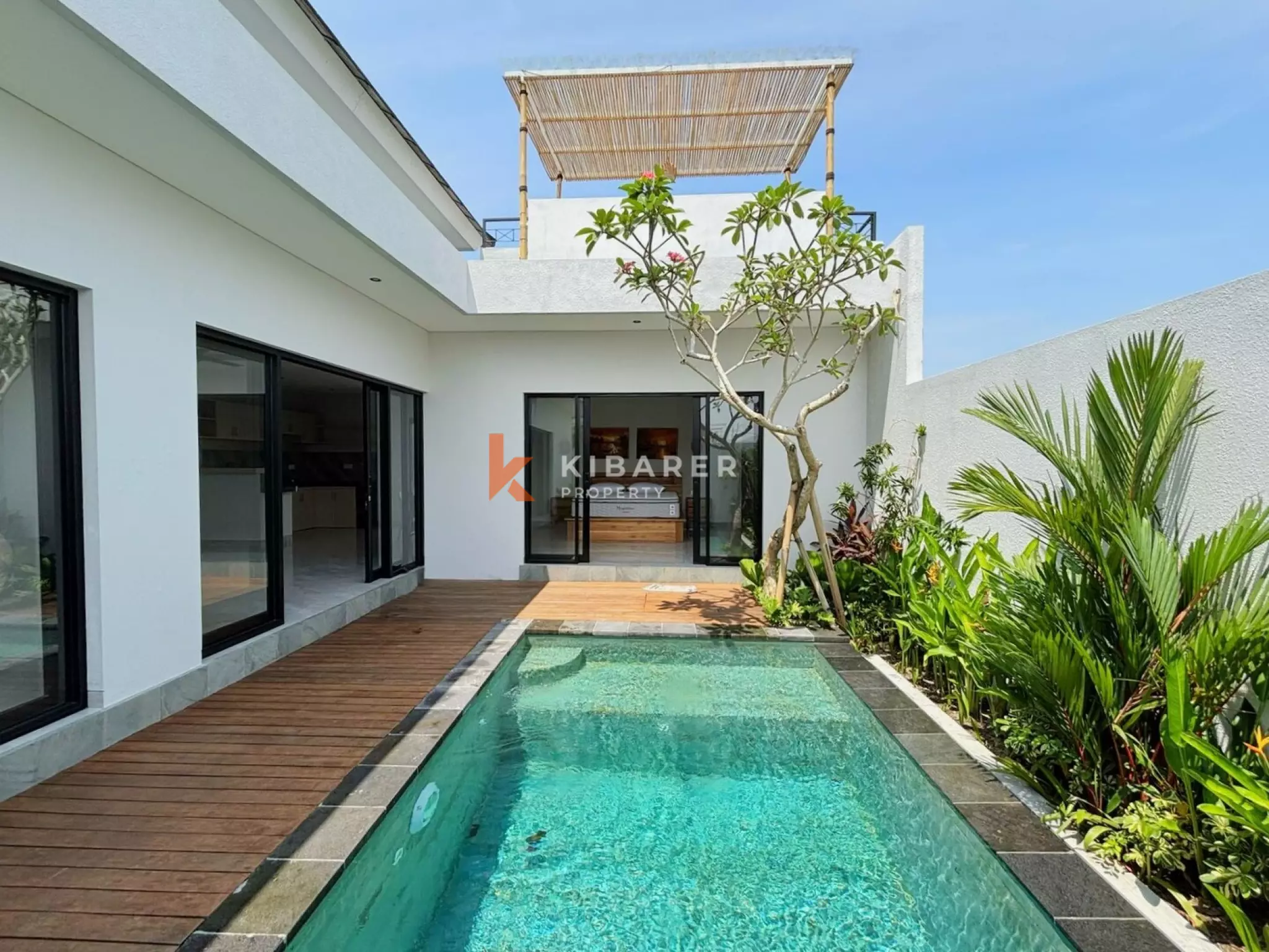 Newly Built Two Bedroom Enclosed Living Villa with Rooftop in Pererenan — image 15