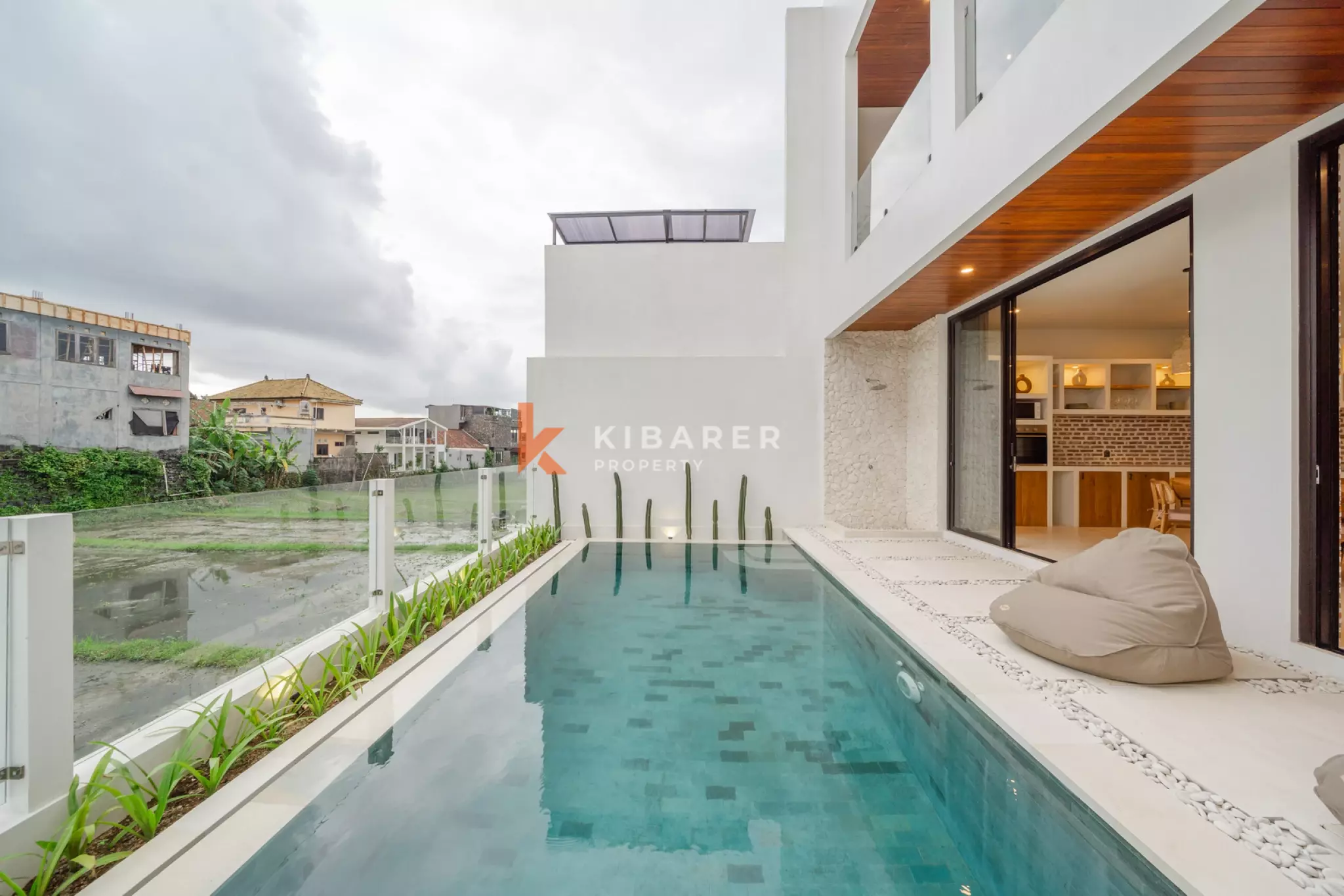 Three Bedroom Enclosed Villa with Ricefield View in Padonan Area — image 7