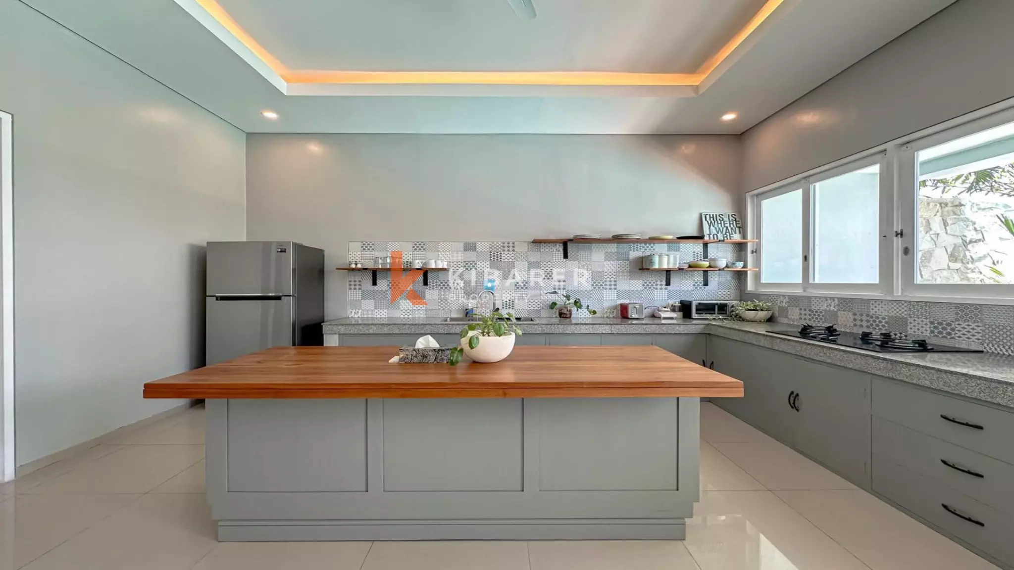 Charming Three-Bedroom Villa with Private Pool and Enclosed Living Area in Canggu — image 15