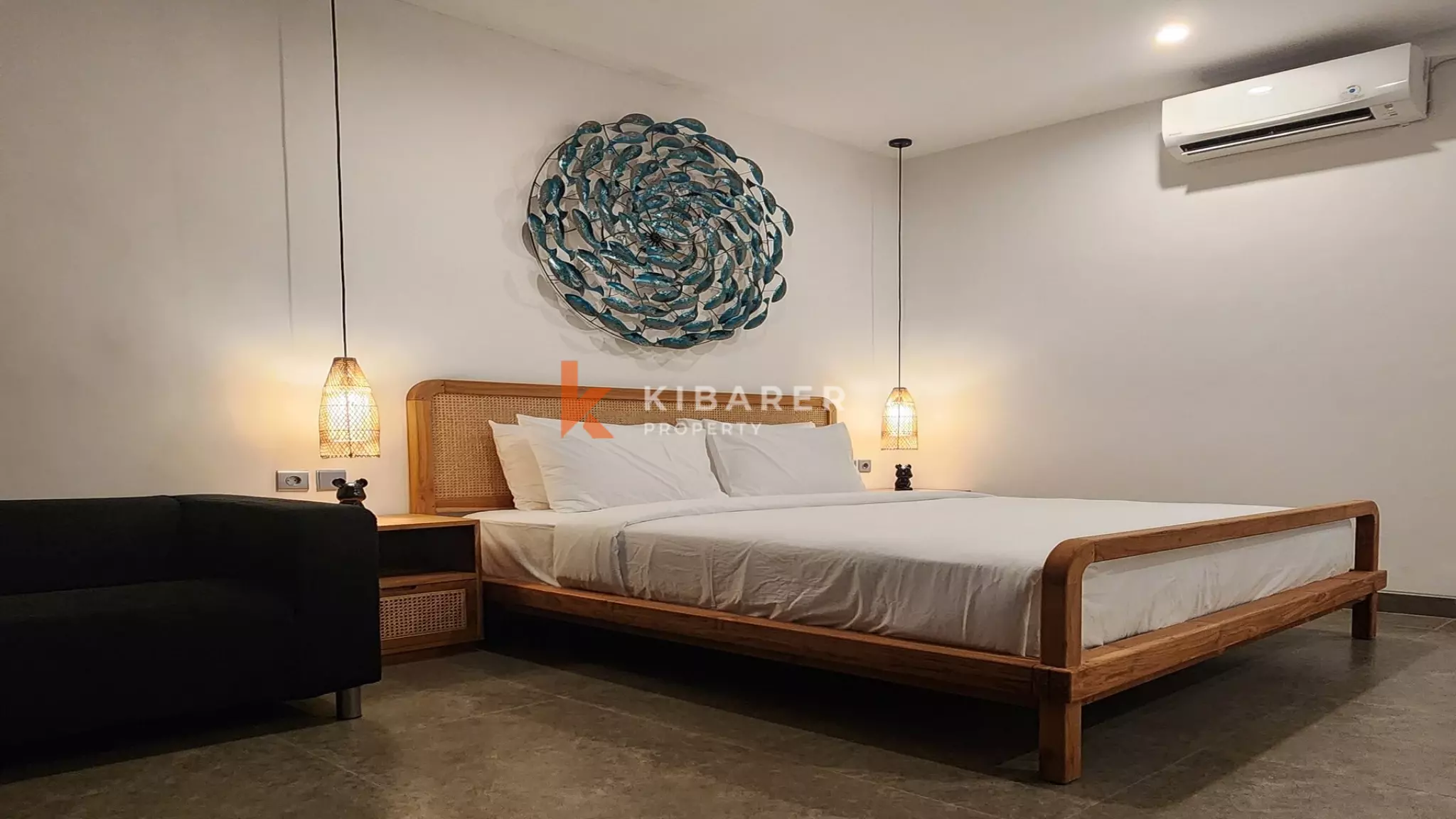 Contemporary One-Bedroom Industrial No Pool Villa in Berawa — image 8