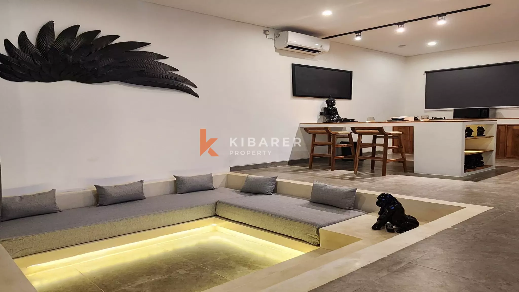 Contemporary One-Bedroom Industrial No Pool Villa in Berawa