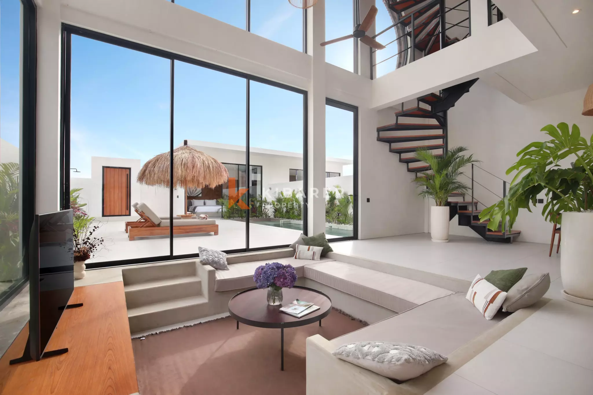 Gorgeous Three-Bedroom Villa with Rooftop Pool in Pererenan — image 8