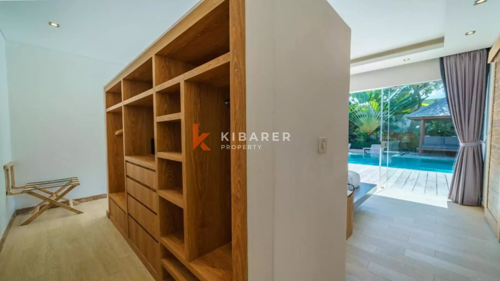 Elegant Three-Bedroom Luxury Villa with Open Living Room in Berawa — image 14