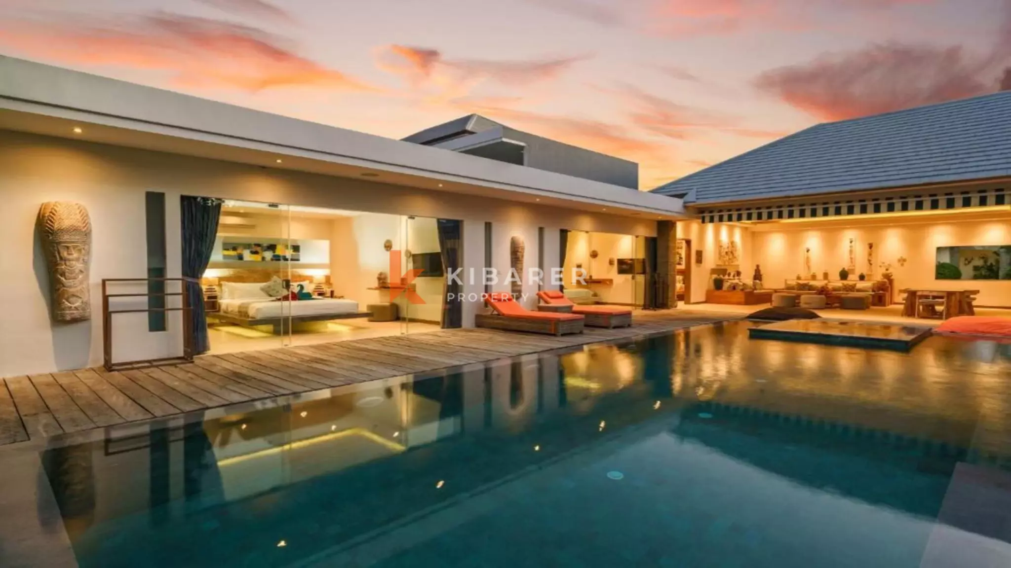 Elegant Three-Bedroom Luxury Villa with Open Living Room in Berawa — image 2