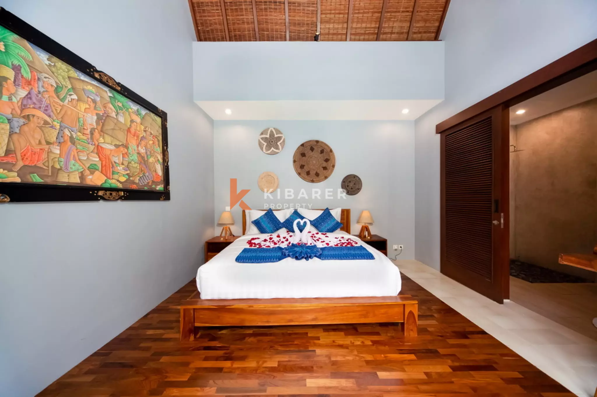 Tranquil Oasis Fully Furnished Three-Bedrooms Villa in Kerobokan Area — image 5