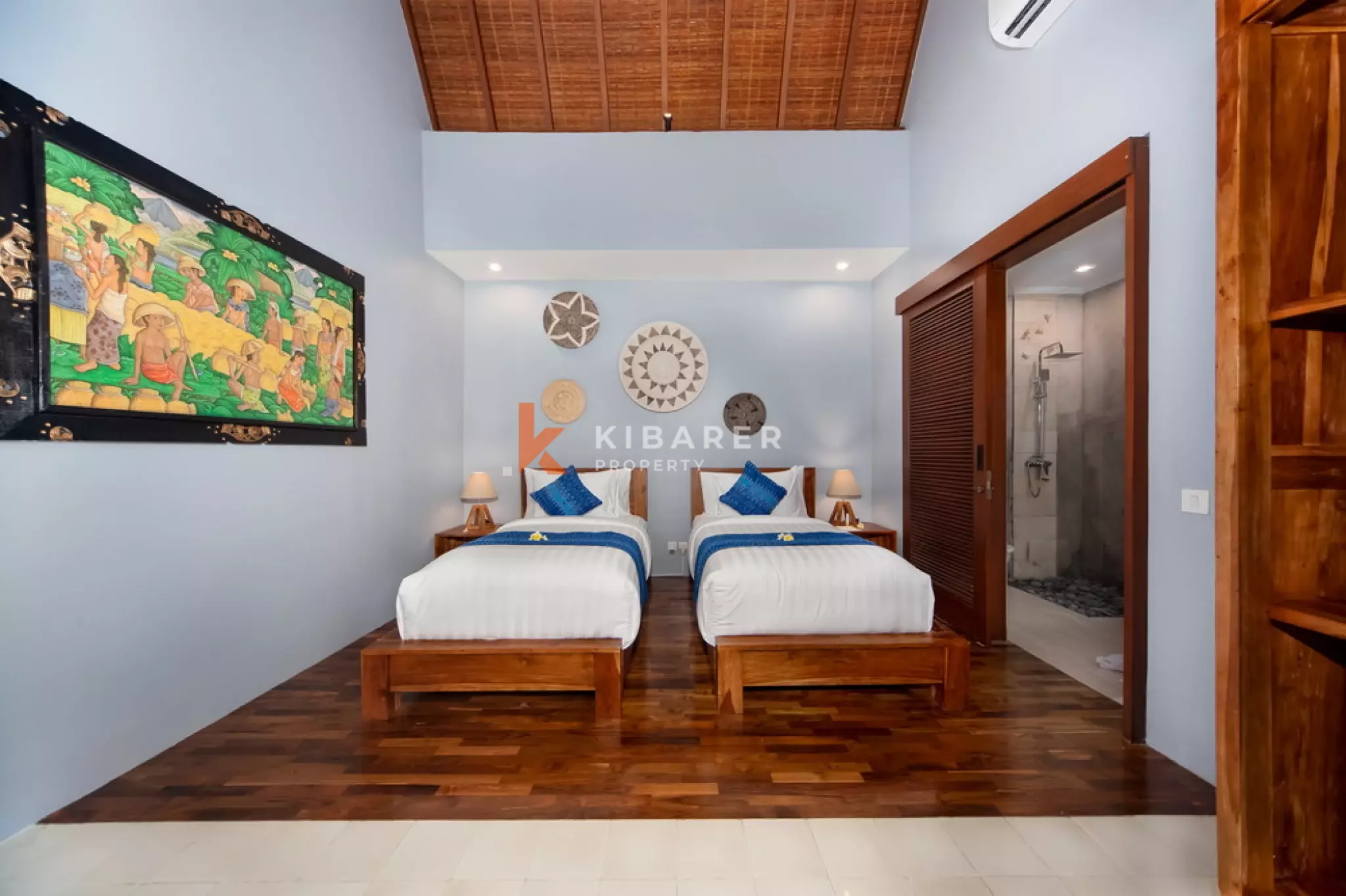 Tranquil Oasis Fully Furnished Three-Bedrooms Villa in Kerobokan Area — image 11