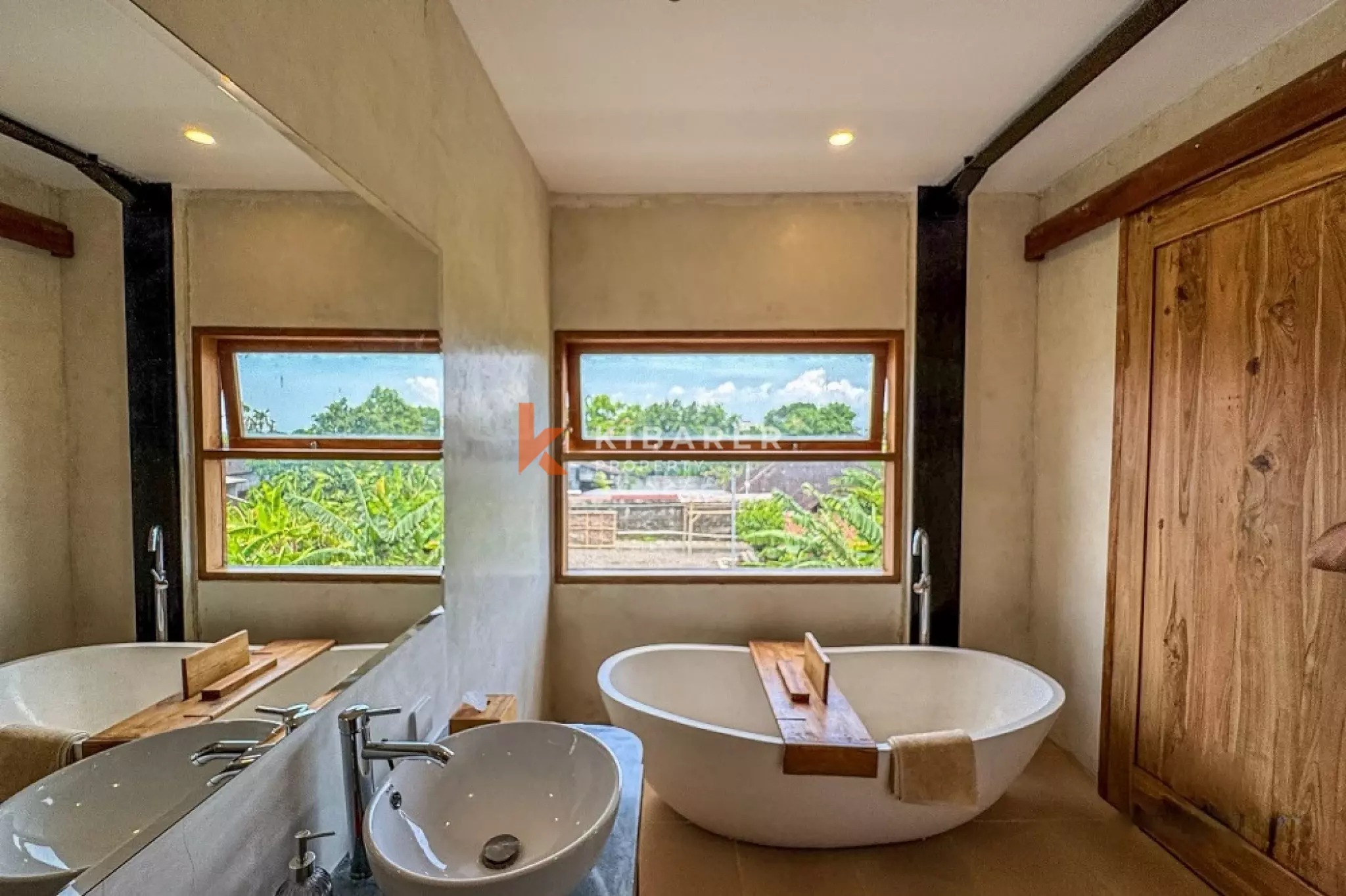 Tropical Haven Spacious Five-Bedrooms Plus Two-Bedrooms Open Living Villa in the Heart of Kerobokan — image 8