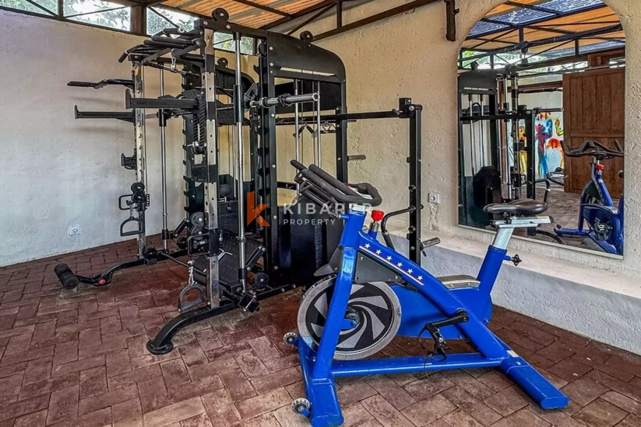 Tropical Haven Spacious Five-Bedrooms Plus Two-Bedrooms Open Living Villa in the Heart of Kerobokan — image 17