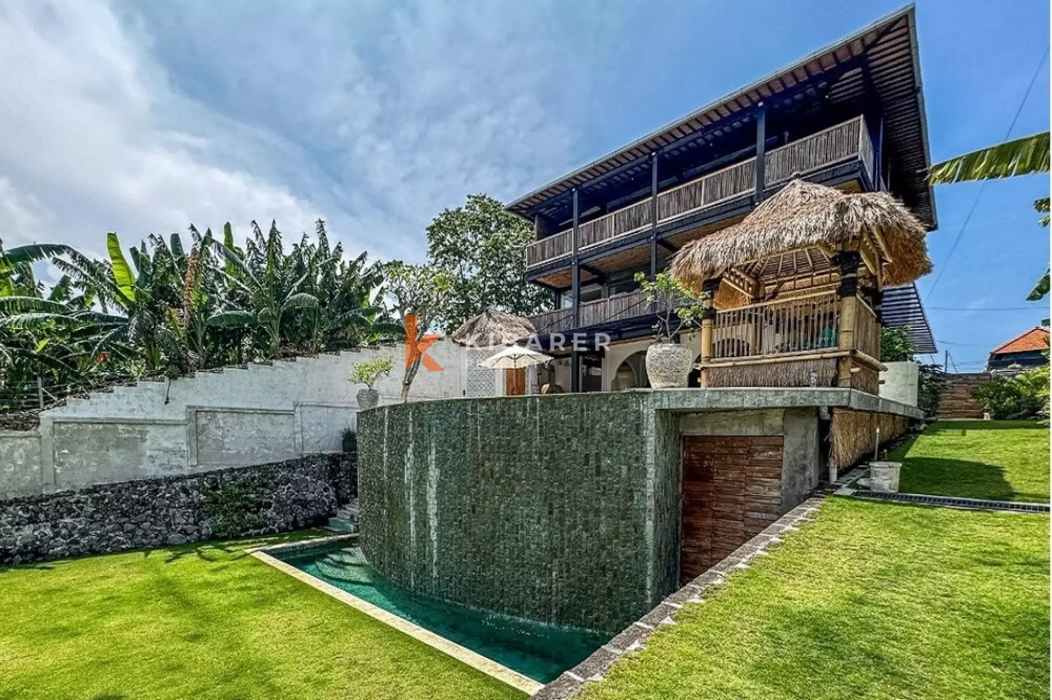 Tropical Haven Spacious Five-Bedrooms Plus Two-Bedrooms Open Living Villa in the Heart of Kerobokan — image 1