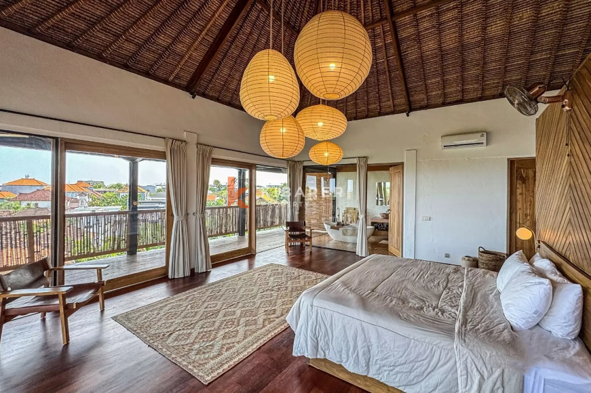 Tropical Haven Spacious Five-Bedrooms Plus Two-Bedrooms Open Living Villa in the Heart of Kerobokan — image 7