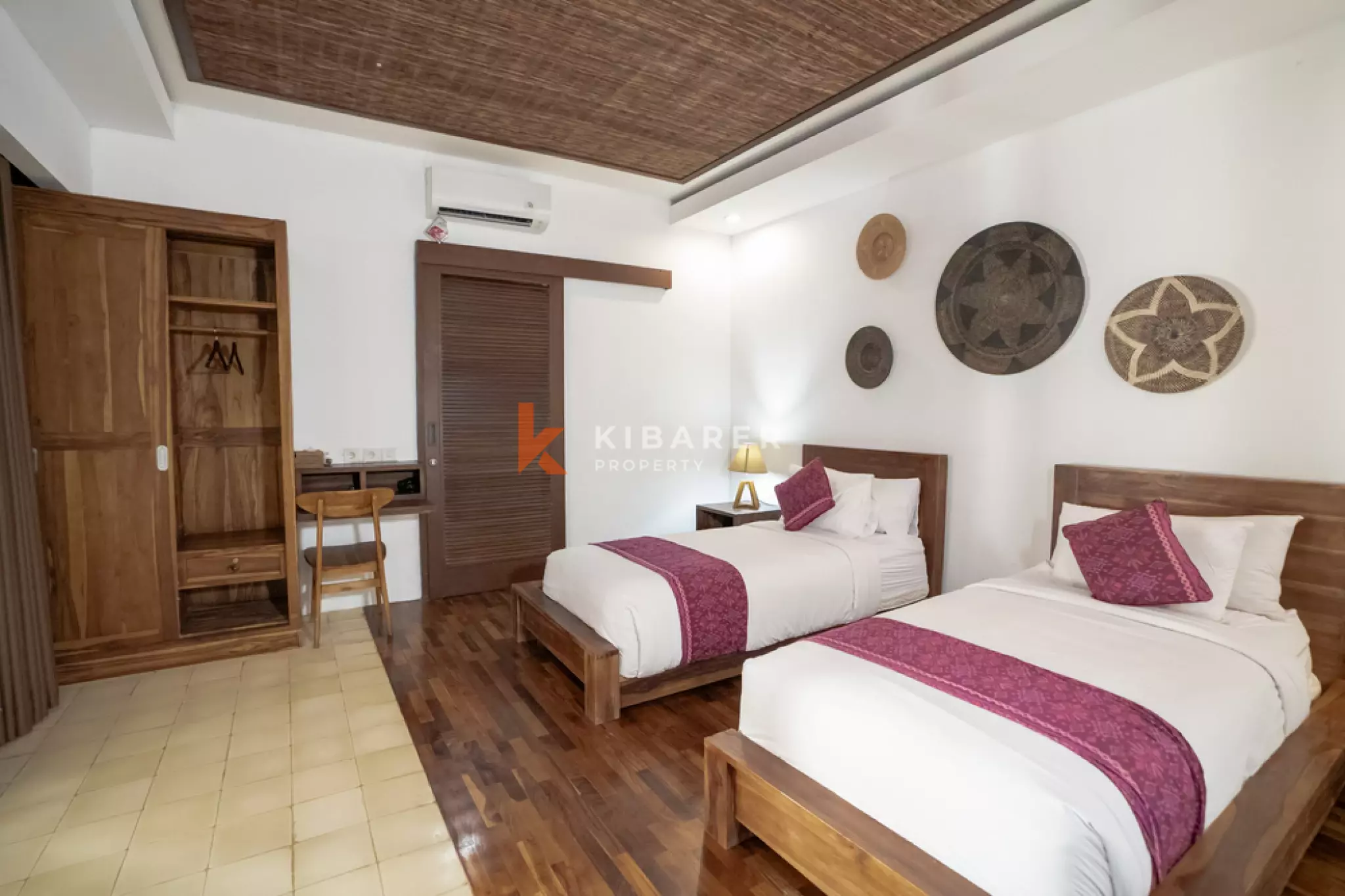 Spacious Two-Storey Six-Bedrooms Open Living Villa Situated in Kerobokan Area — image 8