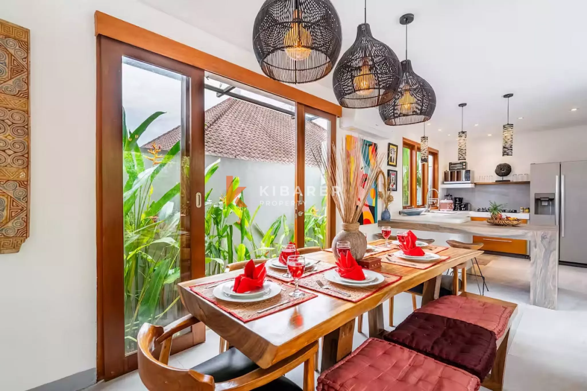 Designed Tropical Three Bedroom Enclosed Living Villa in Kerobokan — image 8