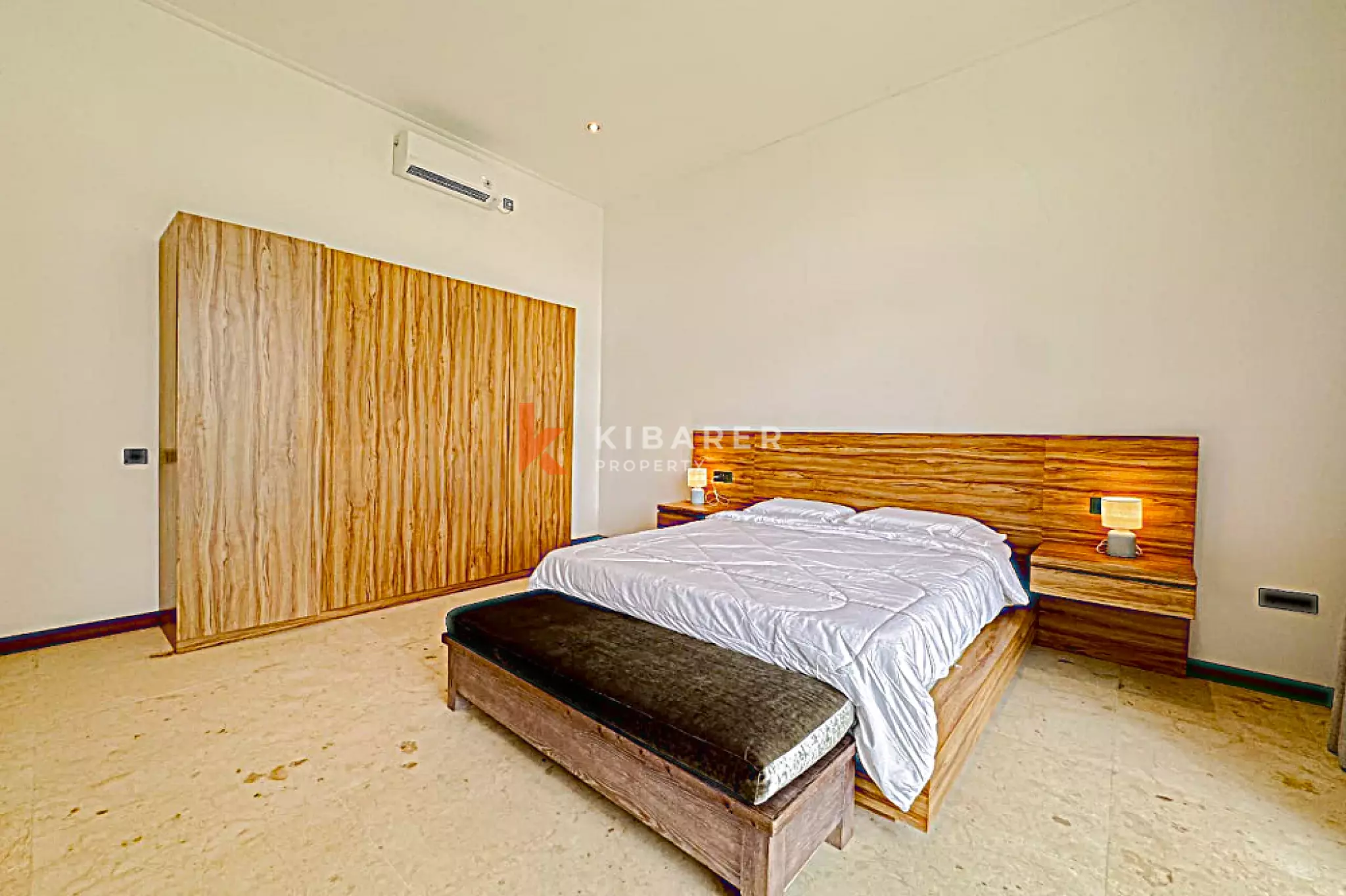 Luxury Family Villa Five-Bedrooms Fully Furnished in the Peaceful Area of Cepaka with Private Rice Field View — image 15