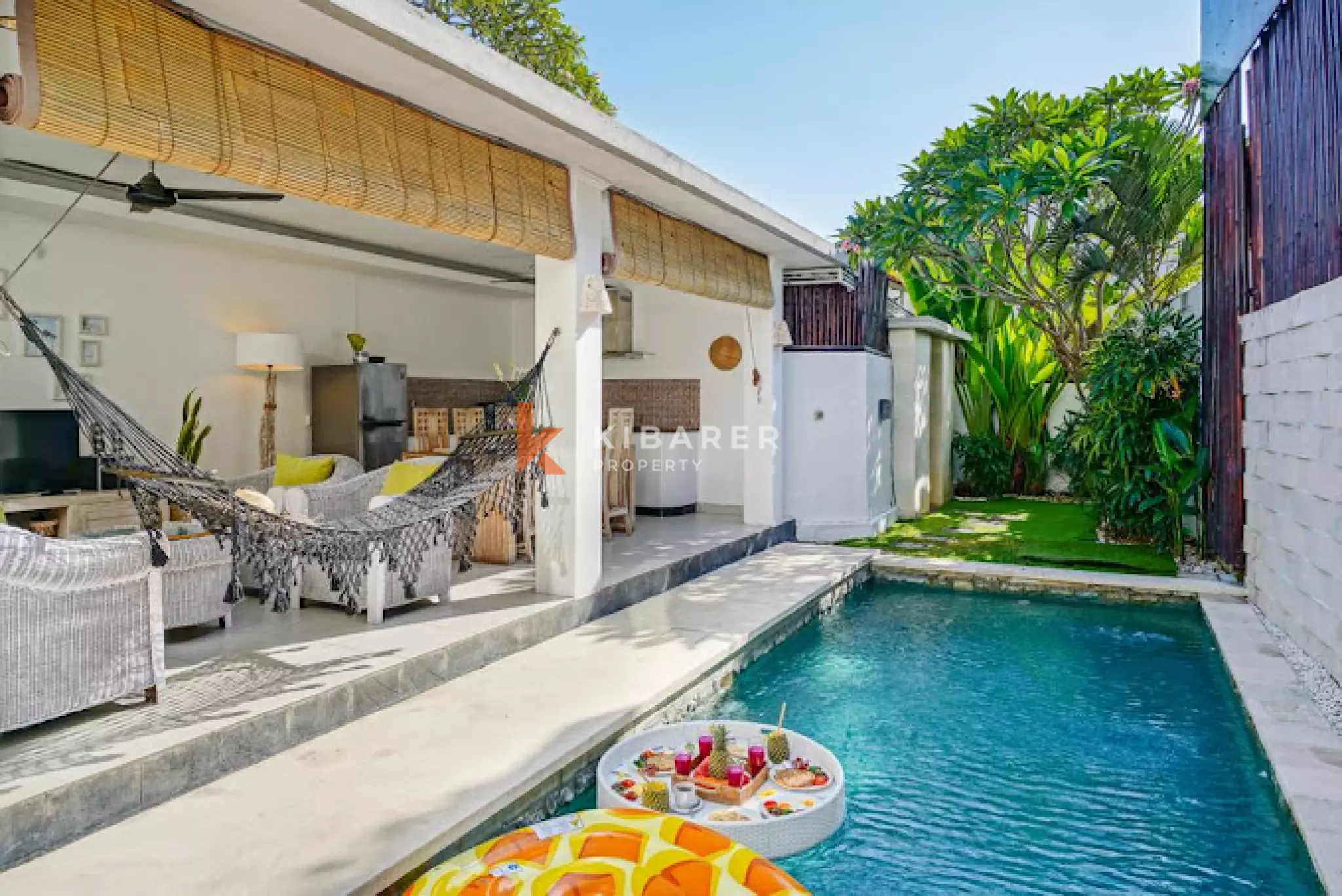 Open Three-Bedroom Bliss Escape Villa in Kerobokan — image 2
