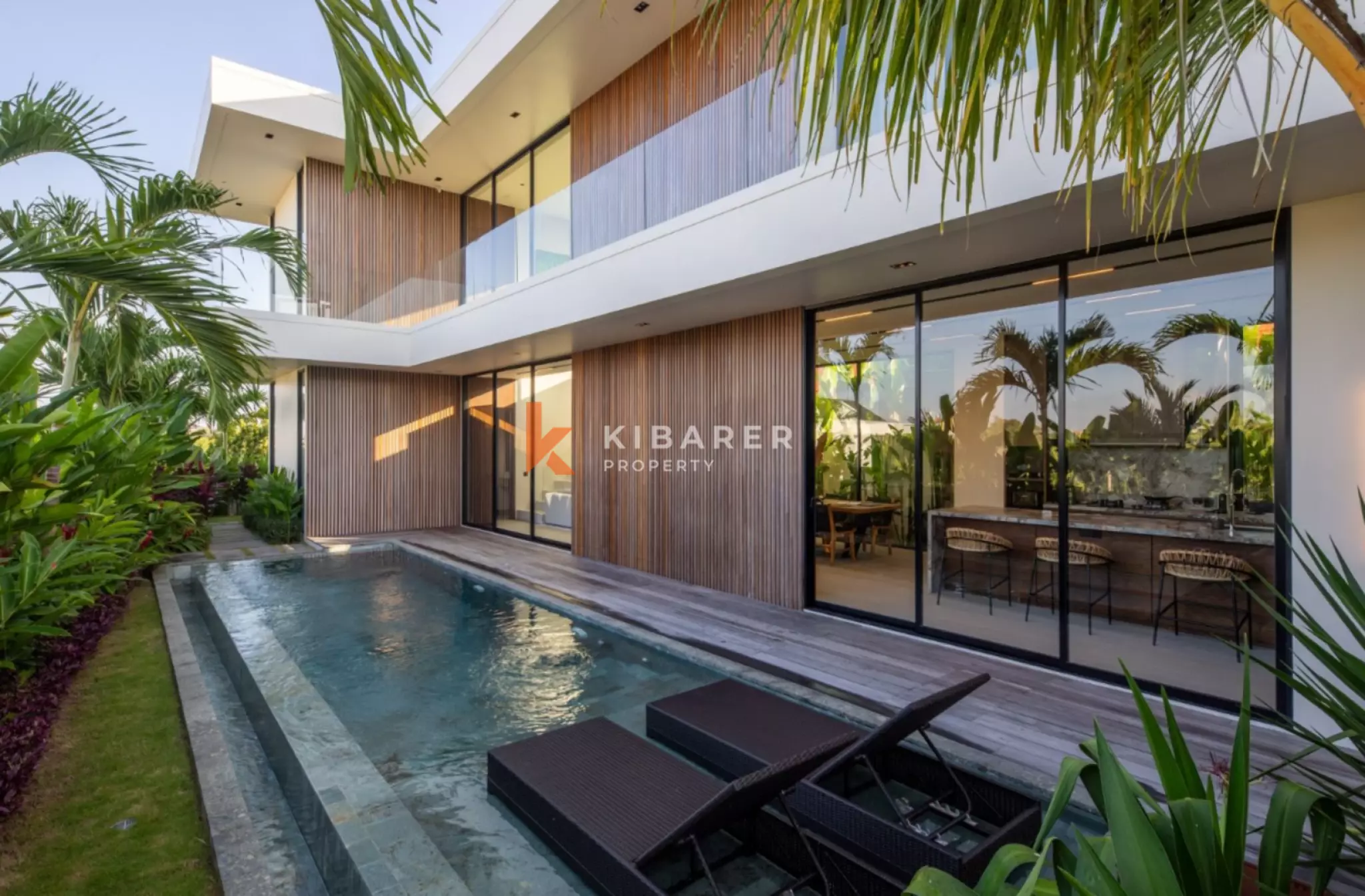 Modern Minimalist Three Bedroom Enclosed Villa with Garden in Canggu