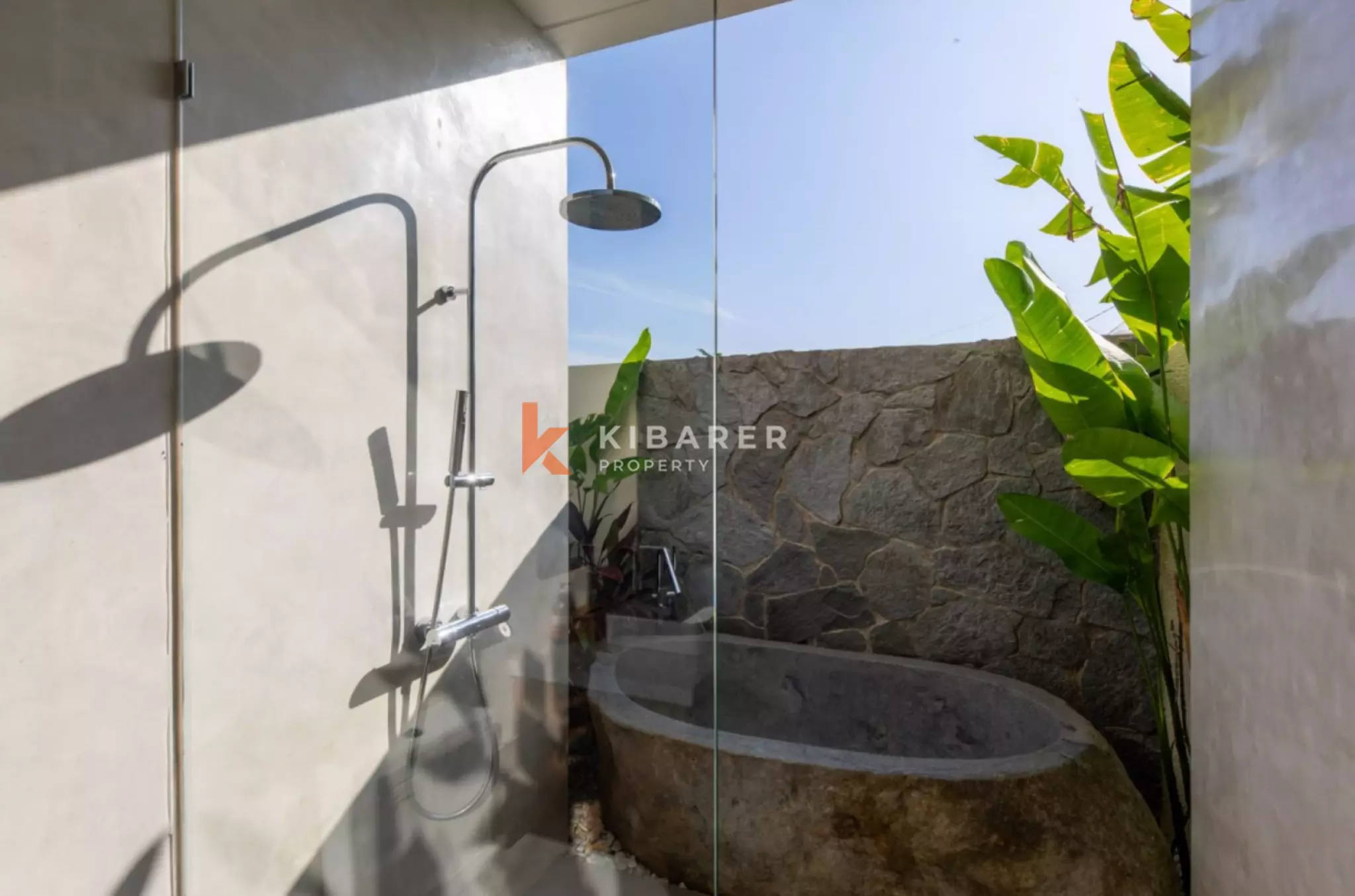 Modern Minimalist Three Bedroom Enclosed Villa with Garden in Canggu — image 16