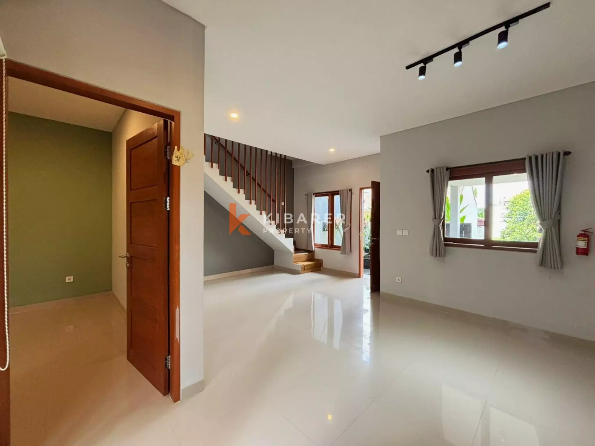Two-Storey Level with Three Bedroom House in Abianbase — image 4