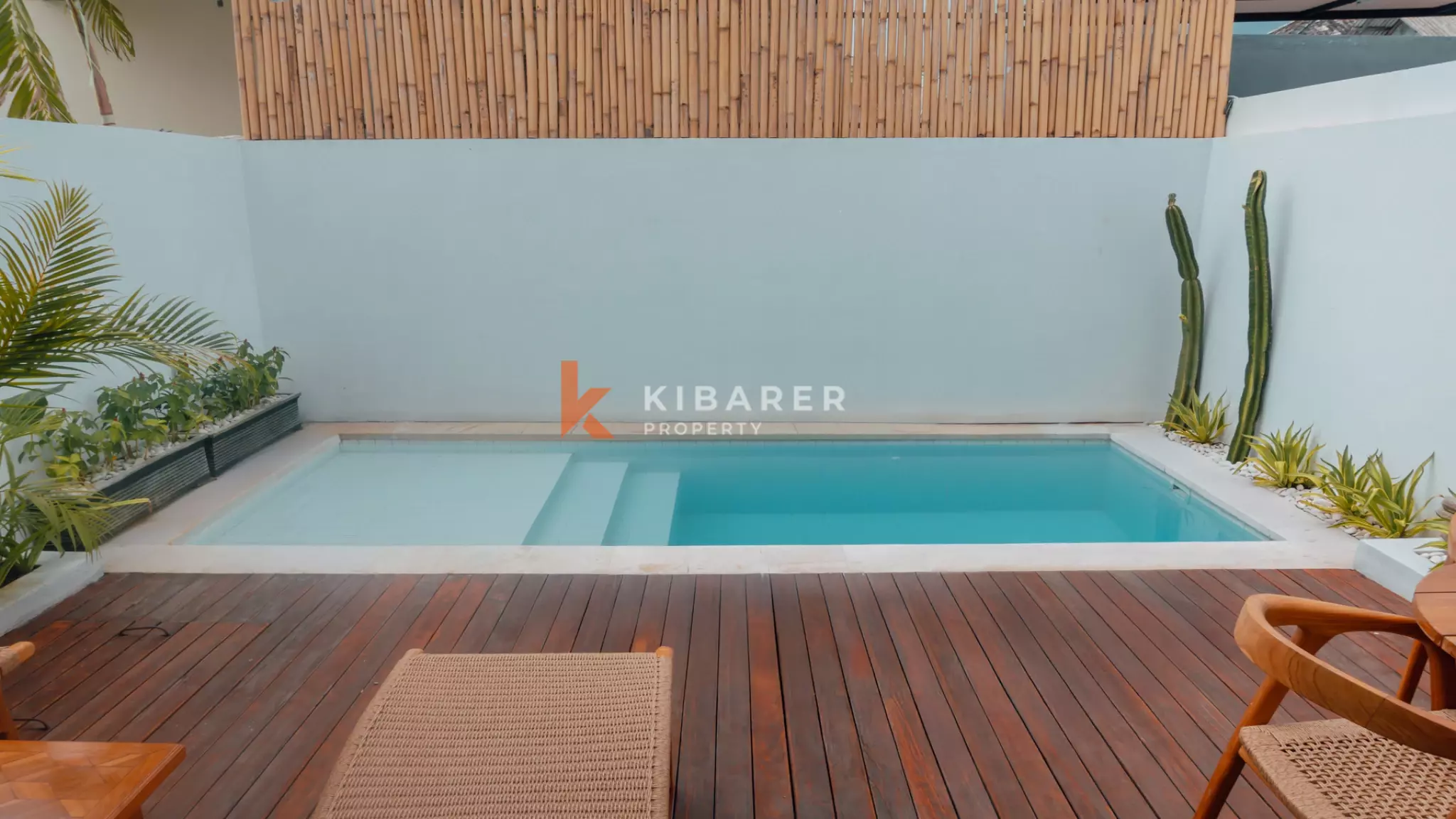 Modern Two-Bedroom Villa with Pool in the Heart of Canggu — image 2