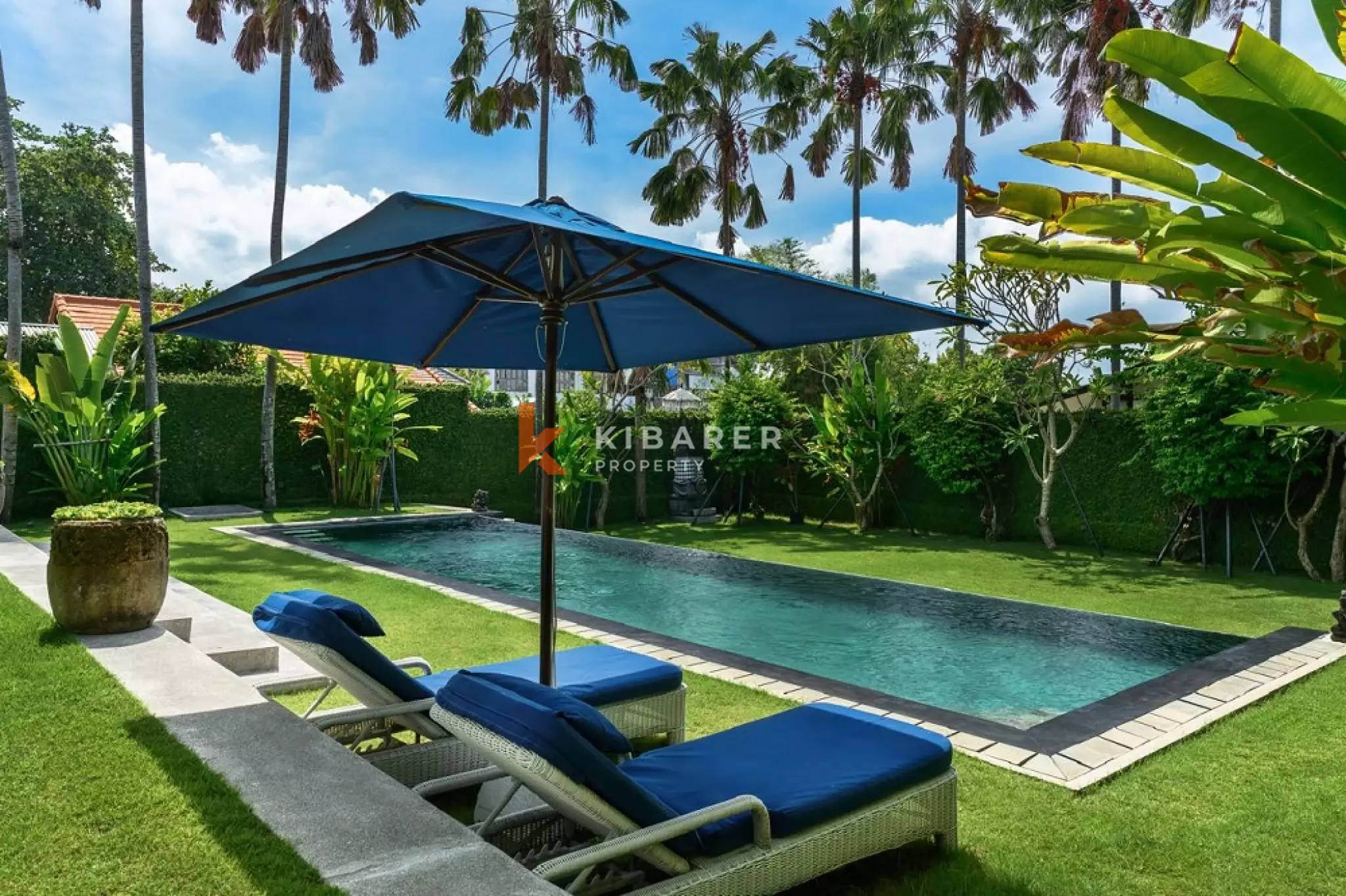 Elegance Homey Three-Bedrooms Villa Nearby the Beach in Canggu — image 3