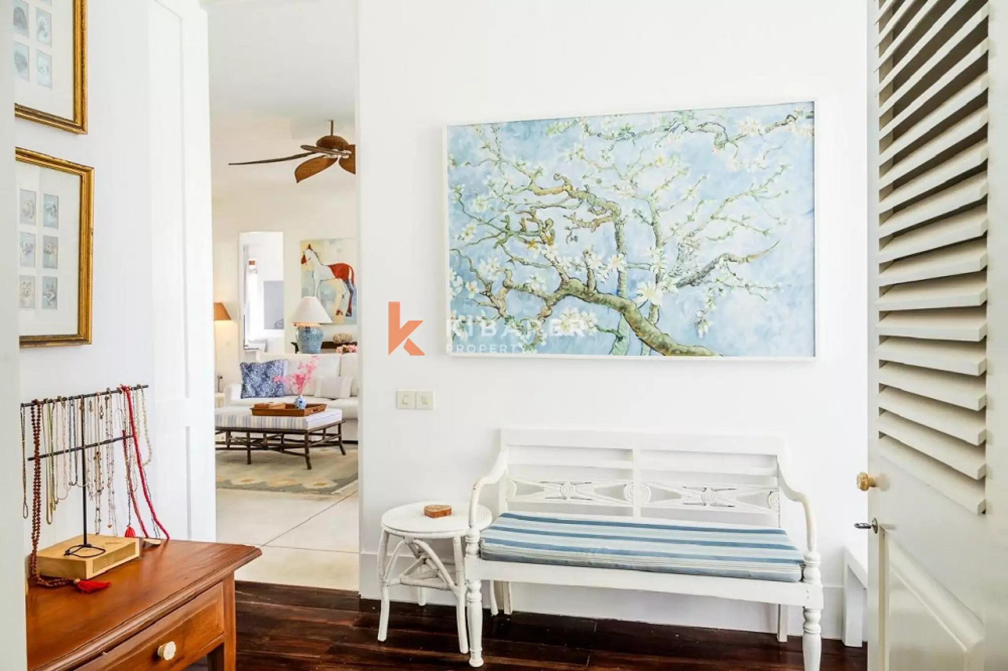 Elegance Homey Three-Bedrooms Villa Nearby the Beach in Canggu — image 13