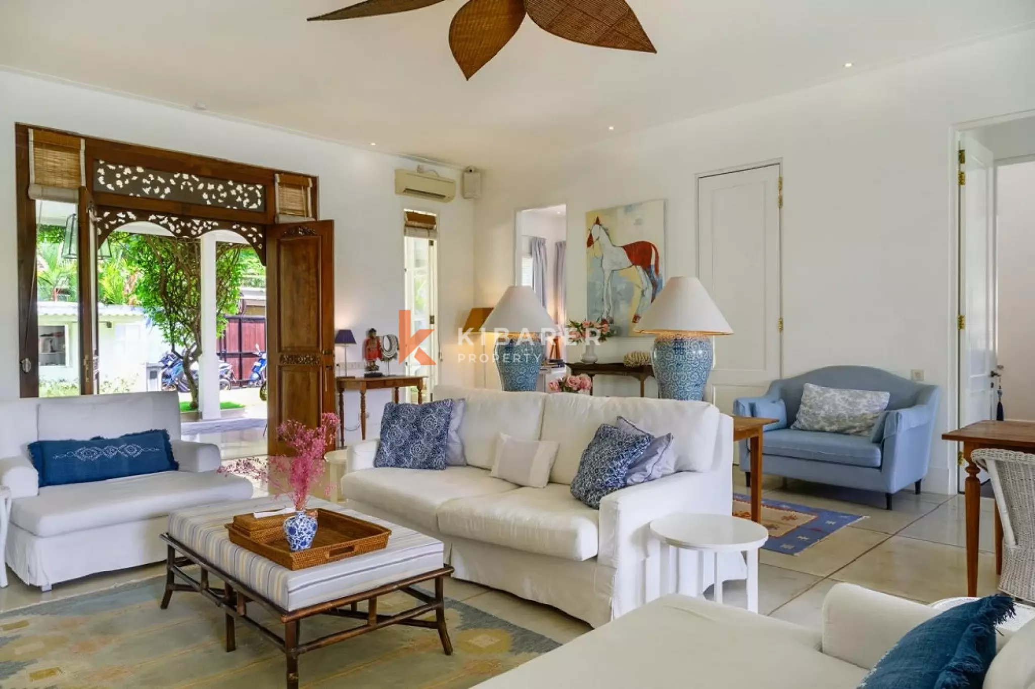 Elegance Homey Three-Bedrooms Villa Nearby the Beach in Canggu — image 5