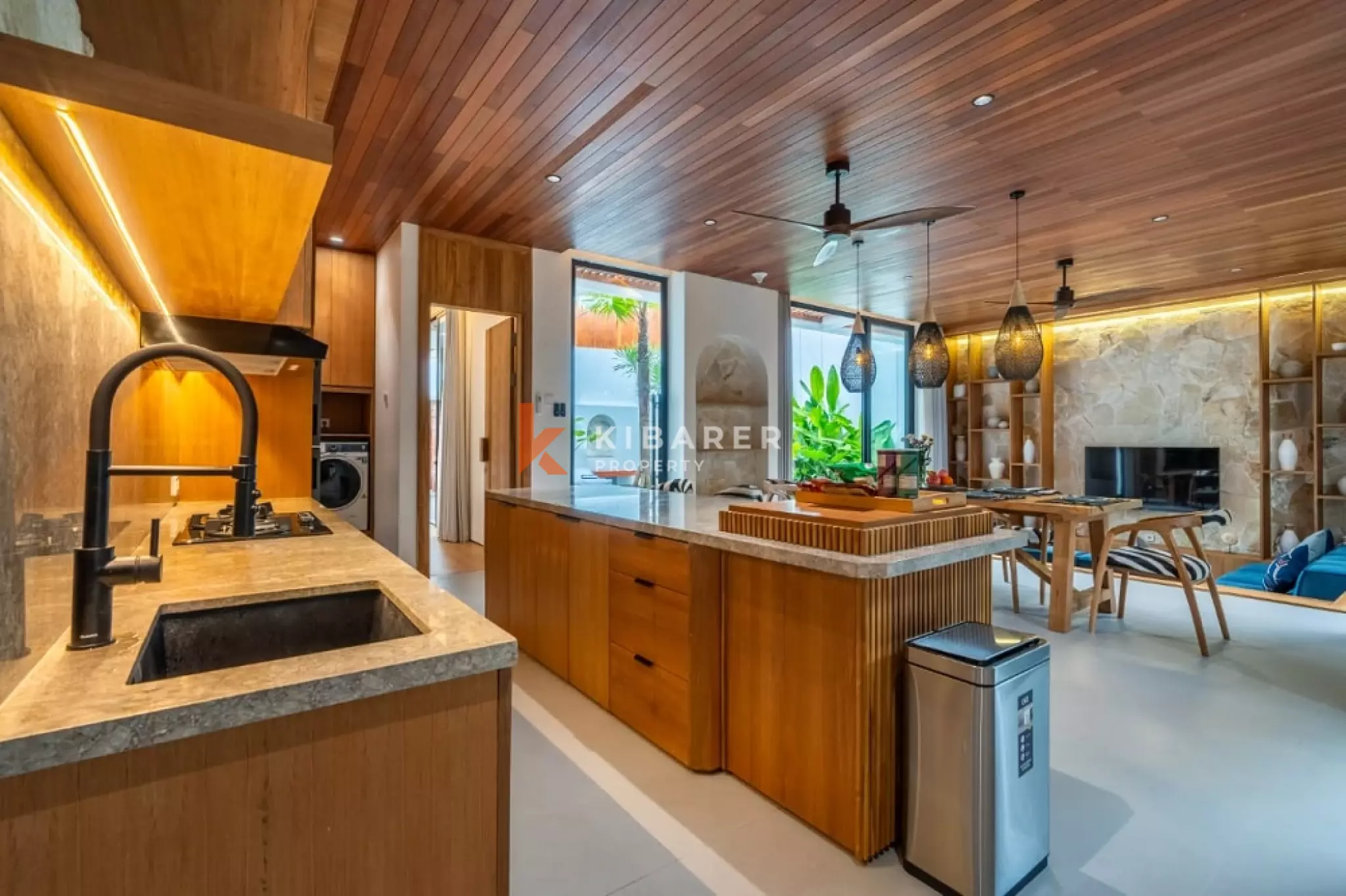 Exquisite Three-Bedrooms Villa with Sauna Near Berawa Beach — image 11
