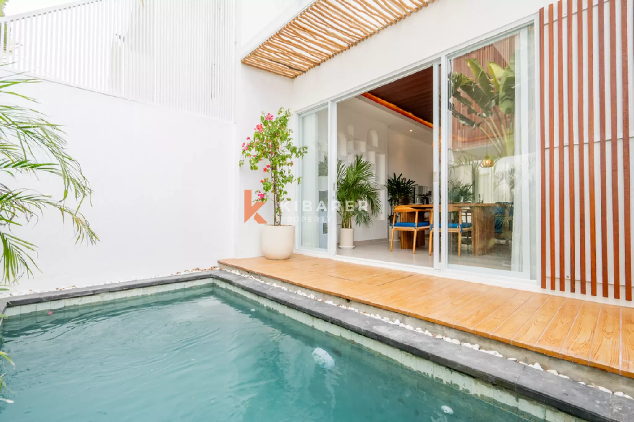 Two Bedroom Bright Villa in Canggu