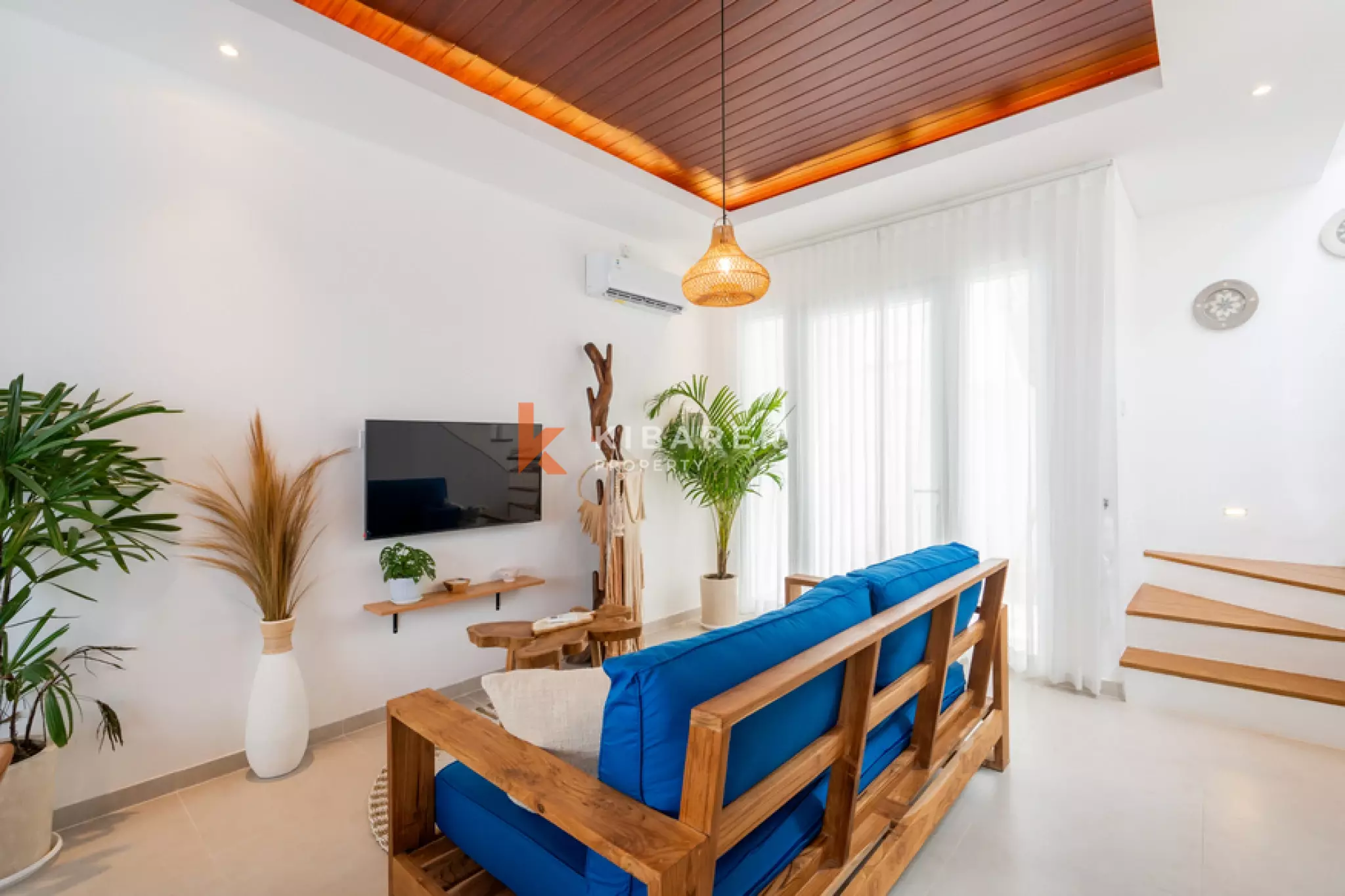 Two Bedroom Bright Villa in Canggu — image 2