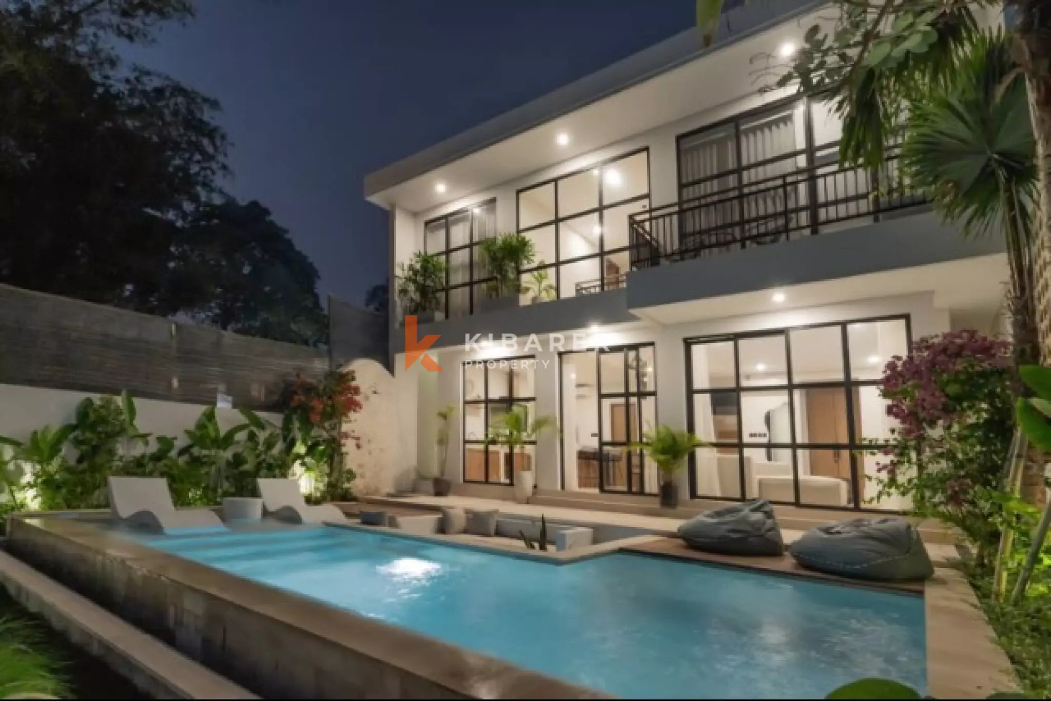 Modern Estate Two Bedroom Villa in North Canggu