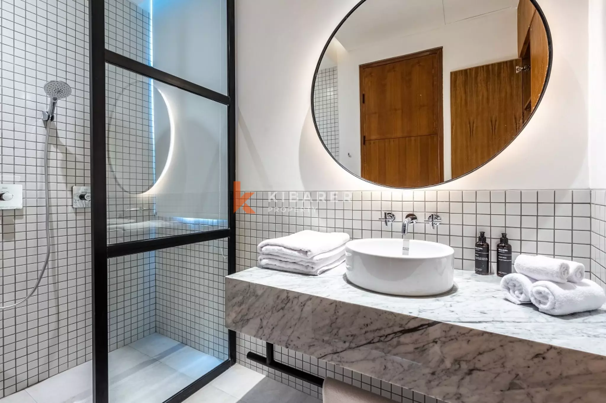 Family Three-Bedrooms Villa with Kid-Friendly Pool in Berawa — image 16