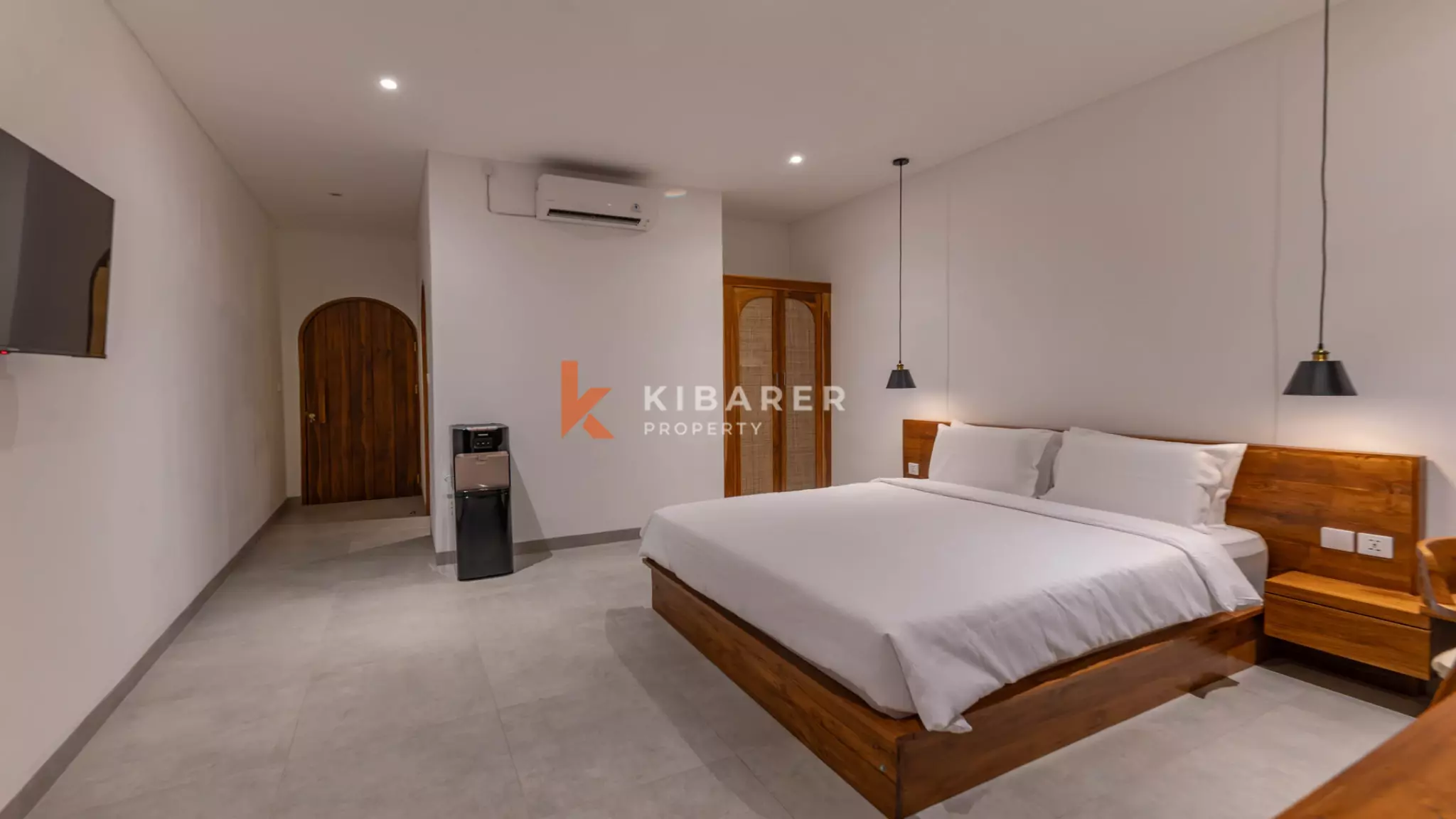 Chic One-Bedroom Modern Villa with Shared Pool in the Heart of Pererenan — image 18