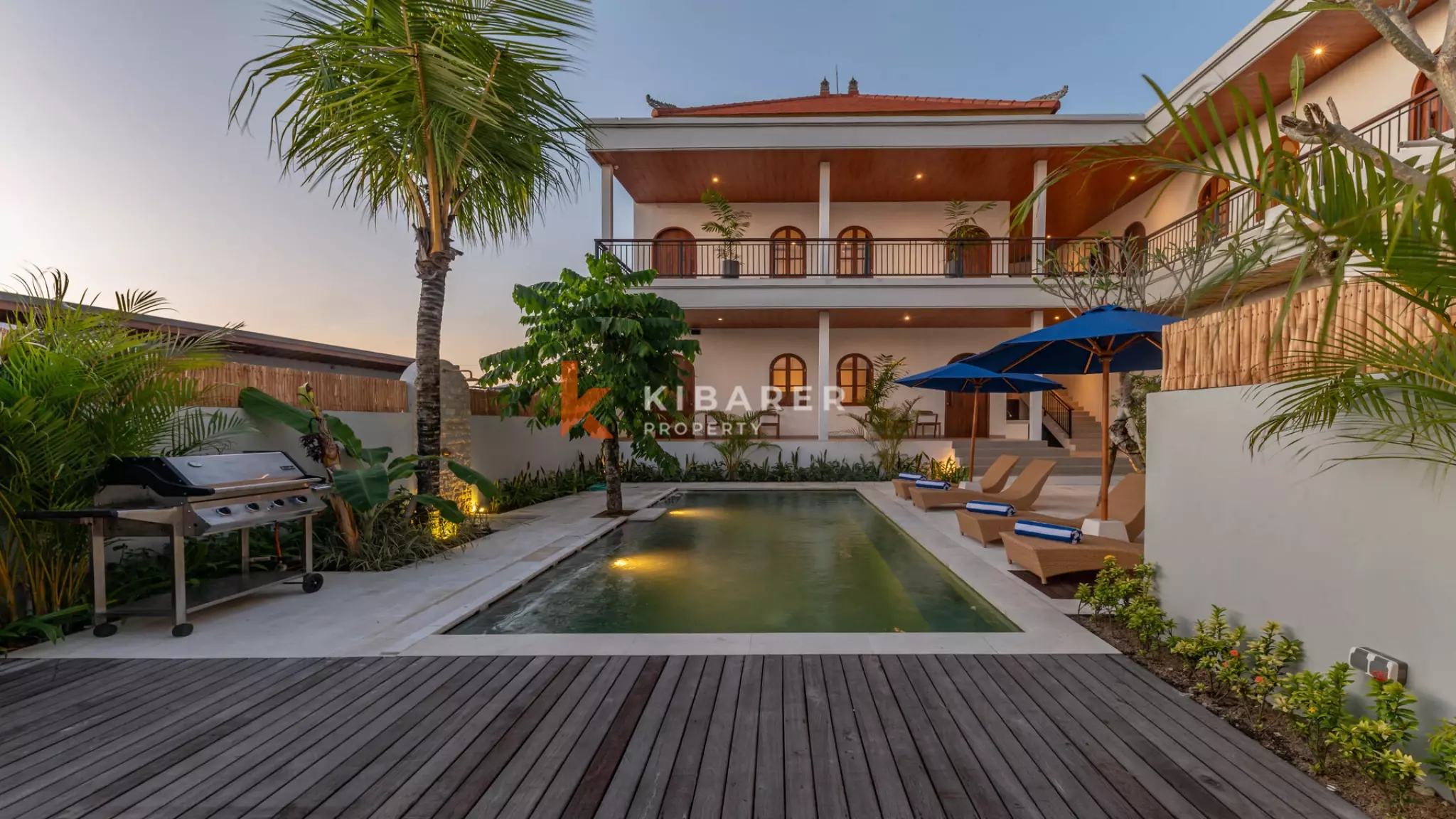 Chic One-Bedroom Modern Villa with Shared Pool in the Heart of Pererenan