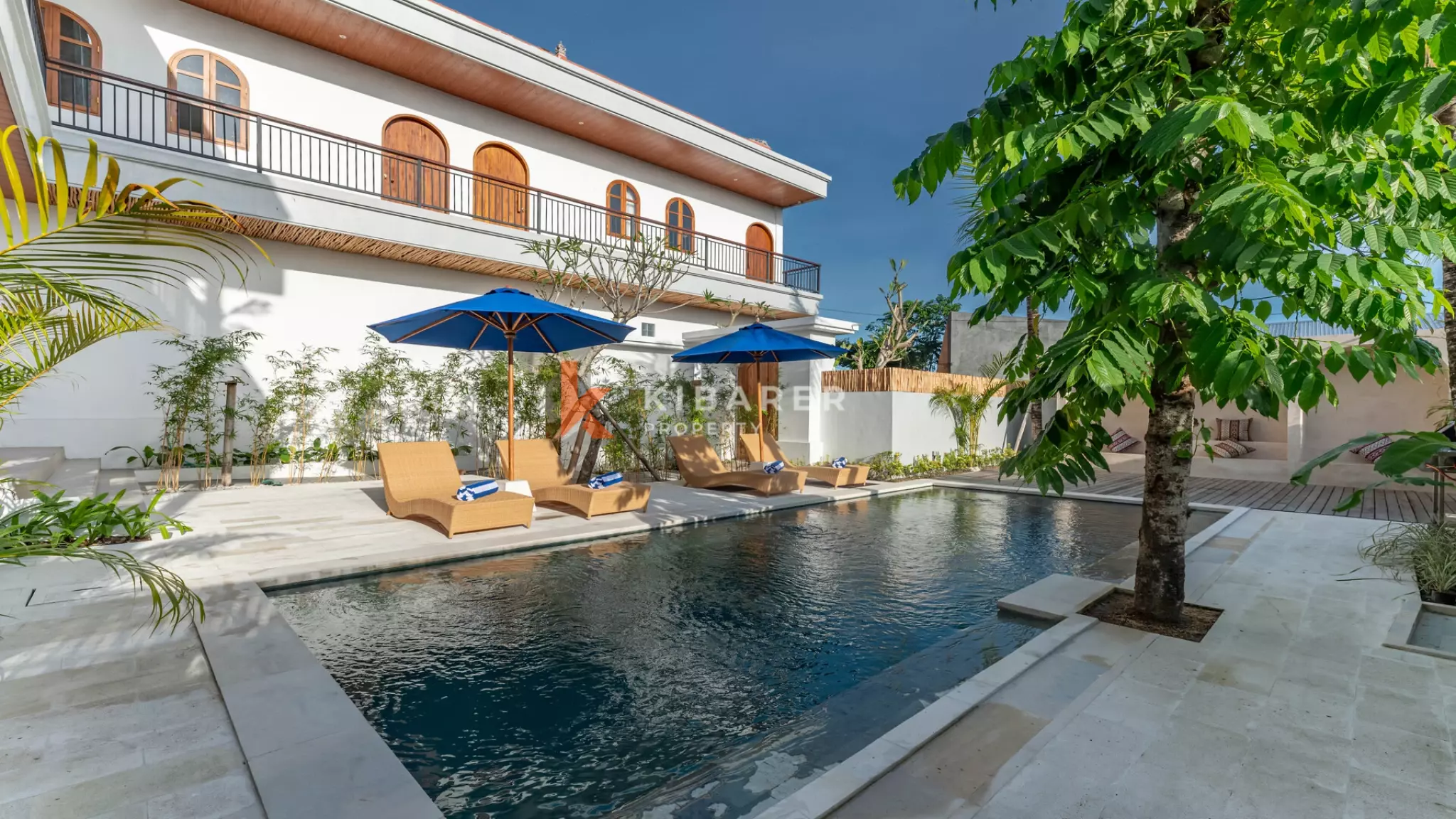 Chic One-Bedroom Modern Villa with Shared Pool in the Heart of Pererenan — image 3